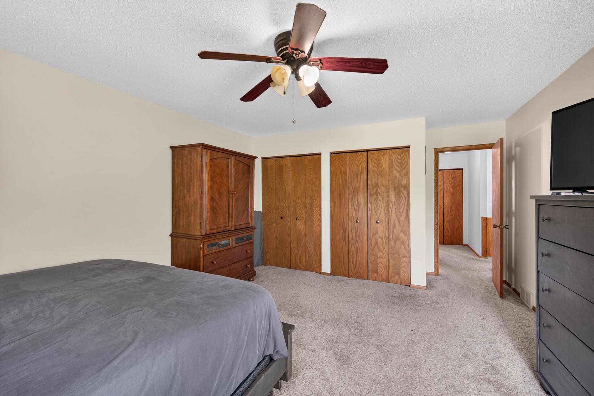 View of Residential at 38558 Grand Avenue, North Branch MN 55056, North Branch (25 of 46) - Mike Wilen | Minnesota Team Real Estate