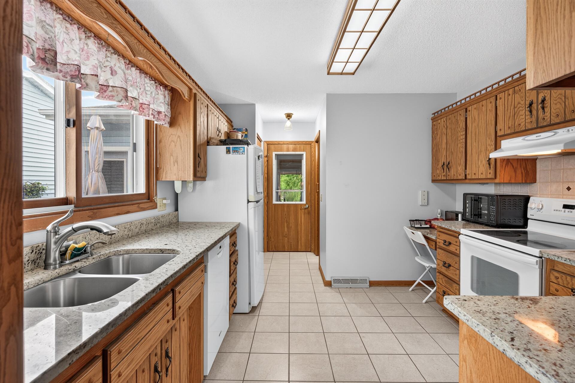 View of Residential at 38558 Grand Avenue, North Branch MN 55056, North Branch (17 of 46) - Mike Wilen | Minnesota Team Real Estate