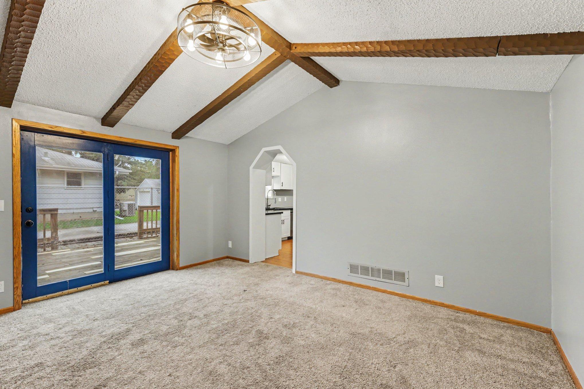 View of Residential at 231 Longfellow Street, Fridley MN 55432, Fridley (8 of 20) - Mike Wilen | Minnesota Team Real Estate