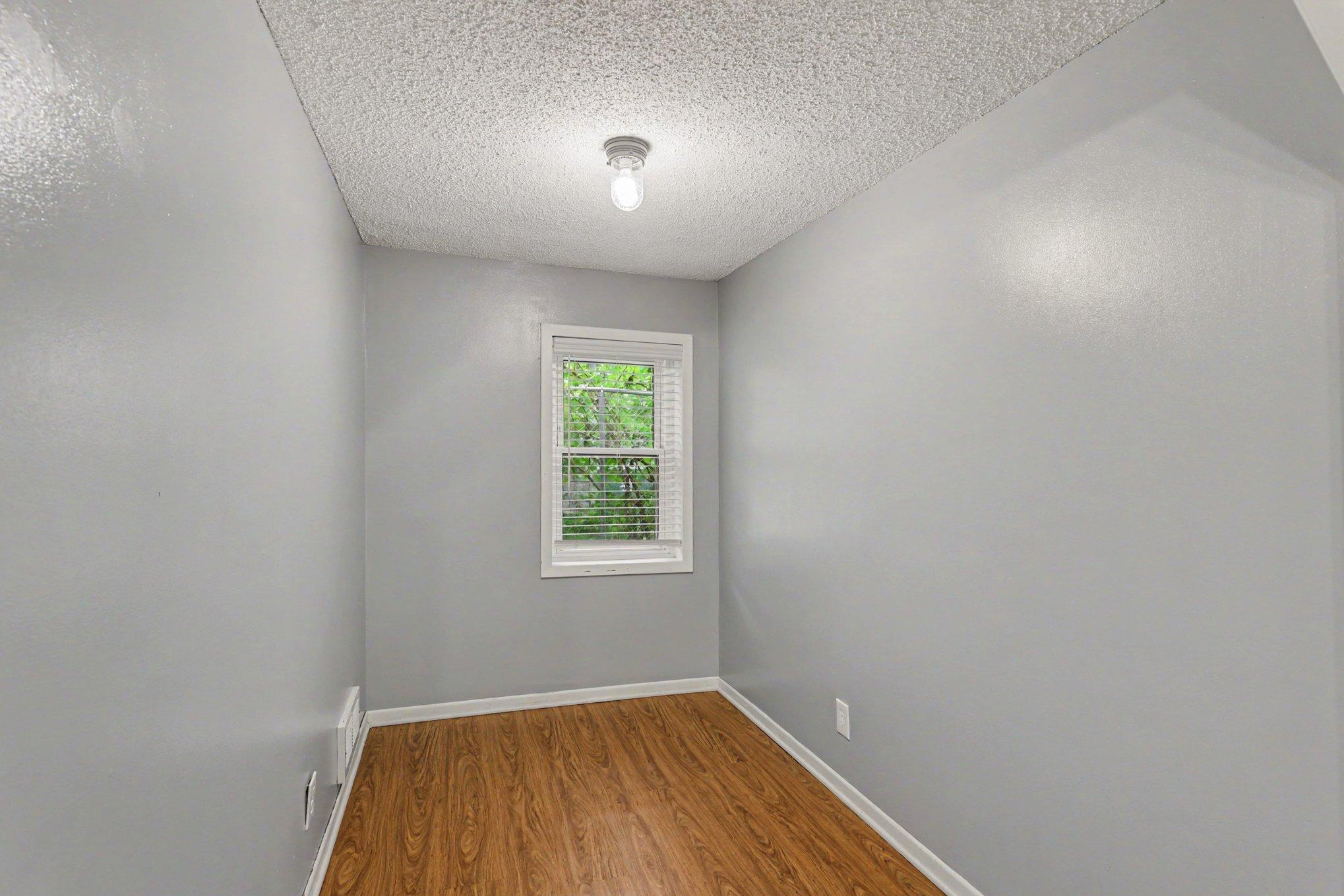View of Residential at 231 Longfellow Street, Fridley MN 55432, Fridley (11 of 20) - Mike Wilen | Minnesota Team Real Estate