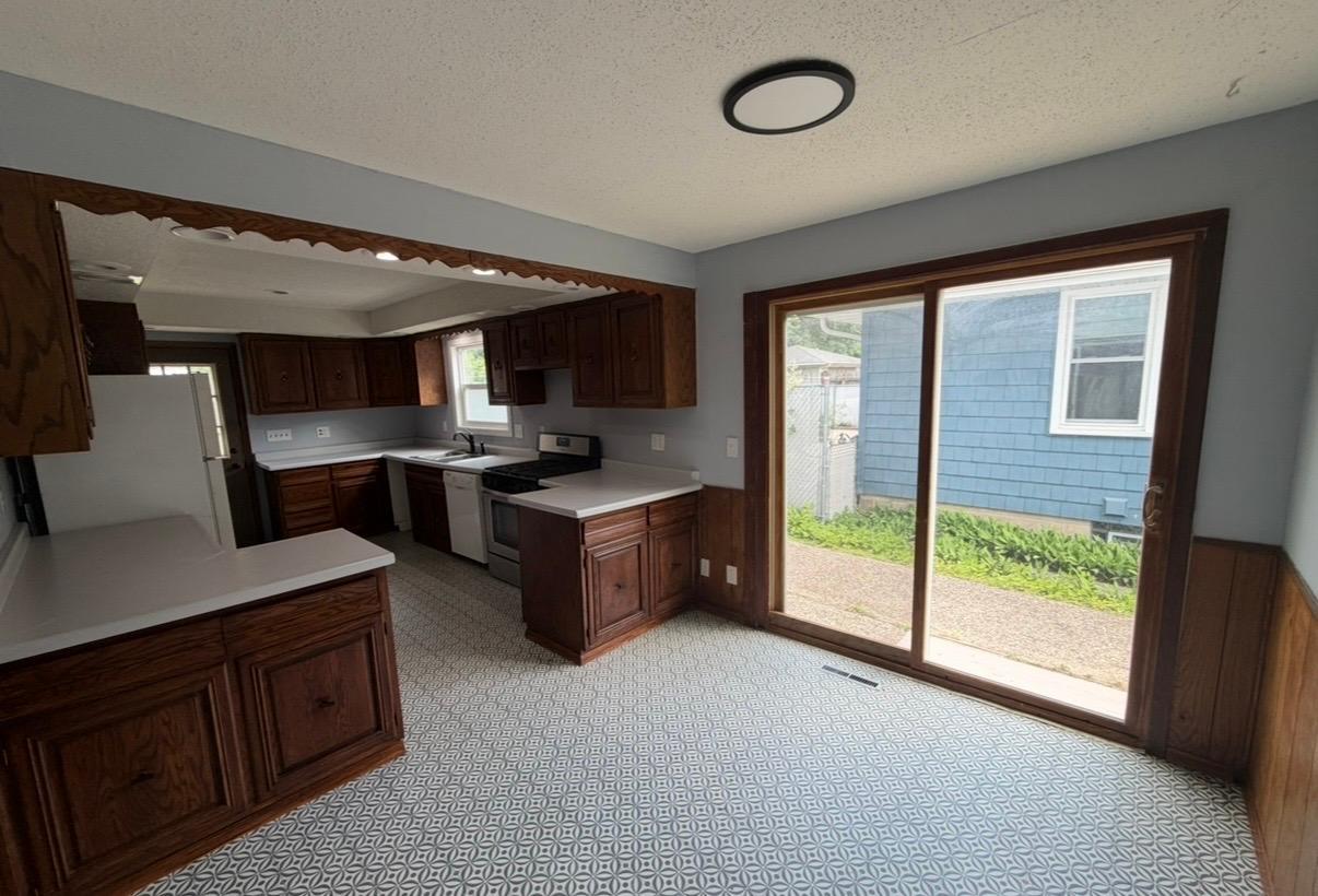 View of Residential at 2301 Cole Avenue, Minneapolis MN 55414, Minneapolis (2 of 21) - Mike Wilen | Minnesota Team Real Estate