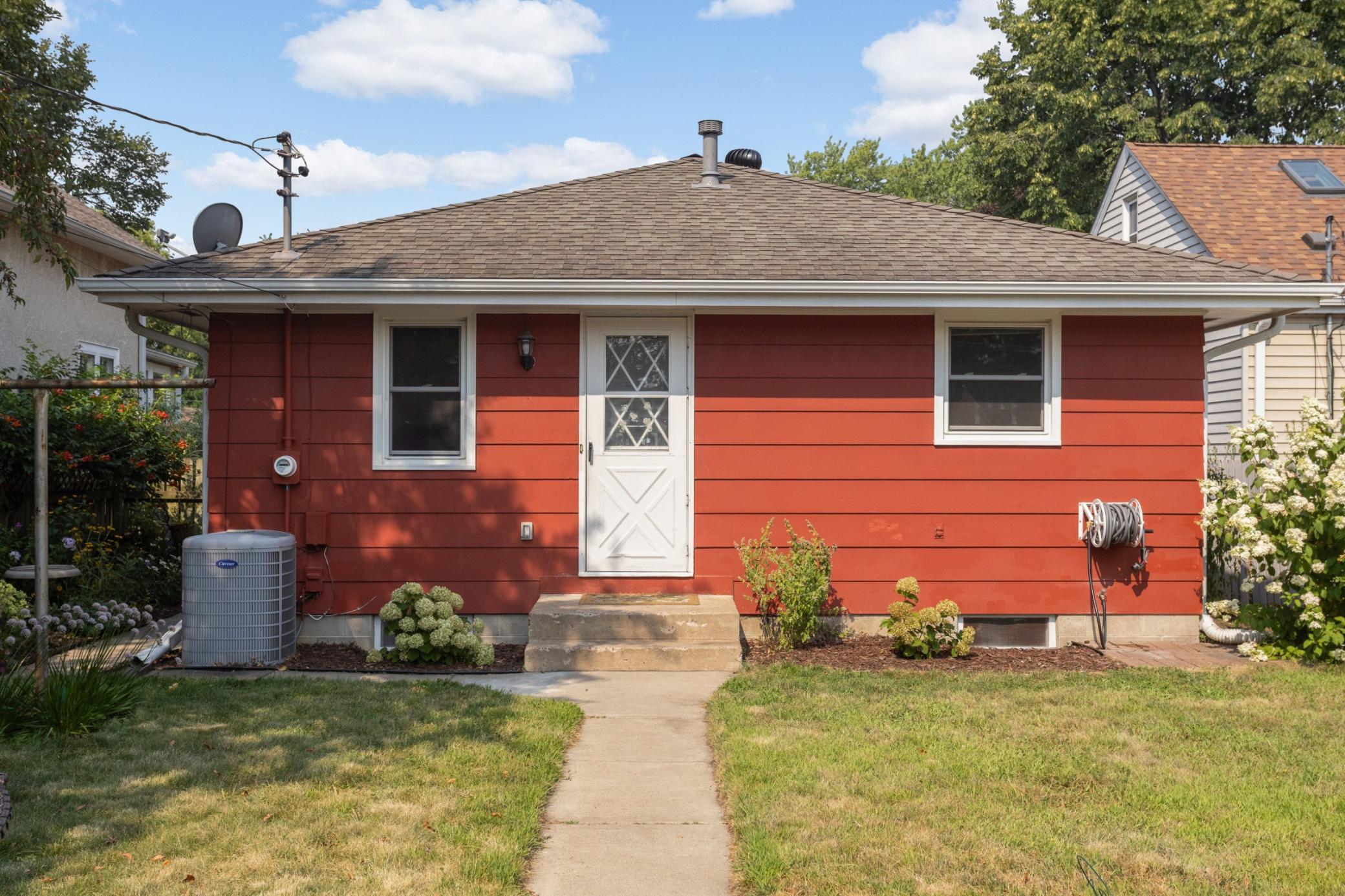 View of Residential at 3740 Perry Avenue, Robbinsdale MN 55422, Robbinsdale (25 of 37) - Mike Wilen | Minnesota Team Real Estate