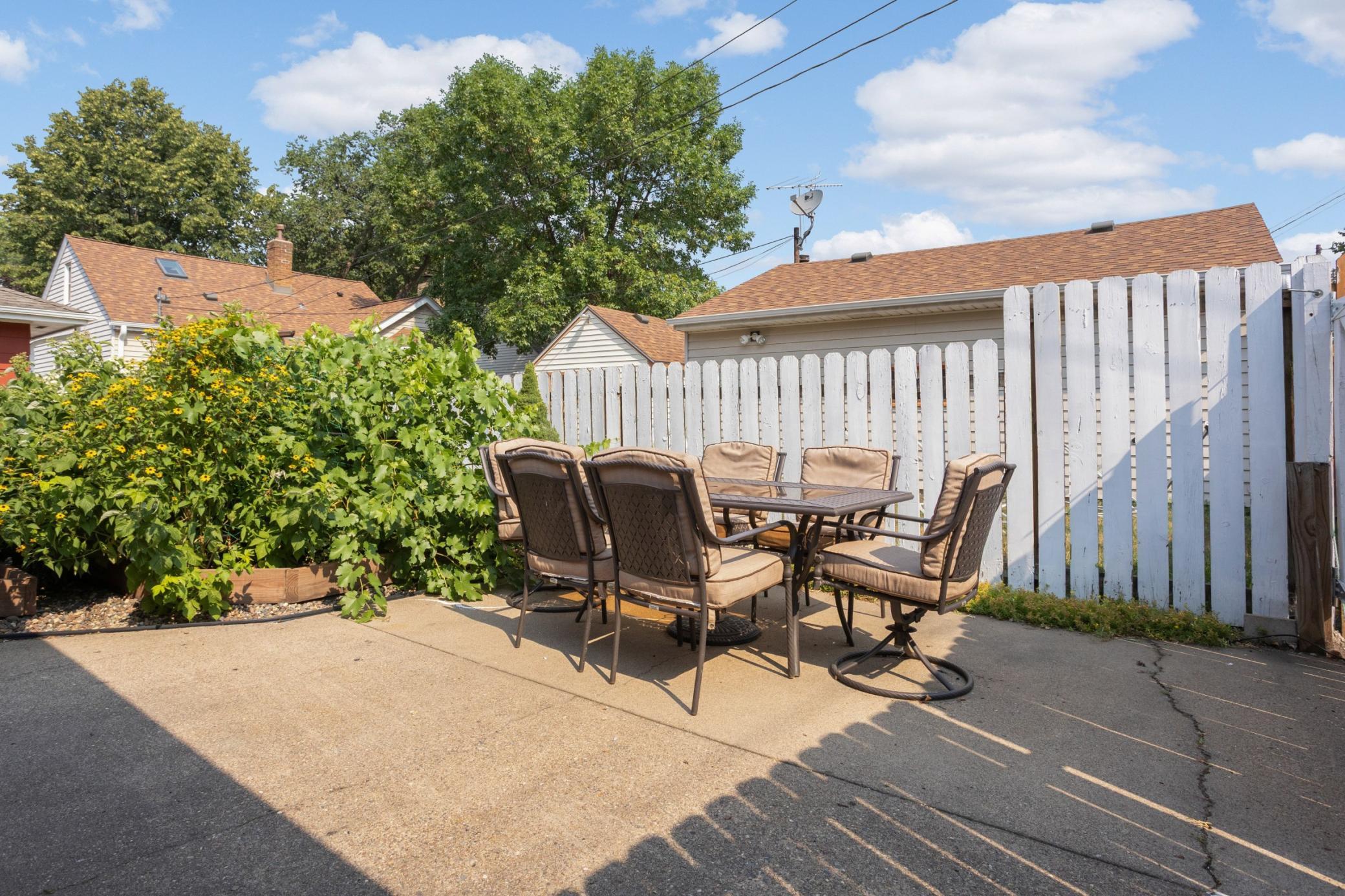 View of Residential at 3740 Perry Avenue, Robbinsdale MN 55422, Robbinsdale (23 of 37) - Mike Wilen | Minnesota Team Real Estate