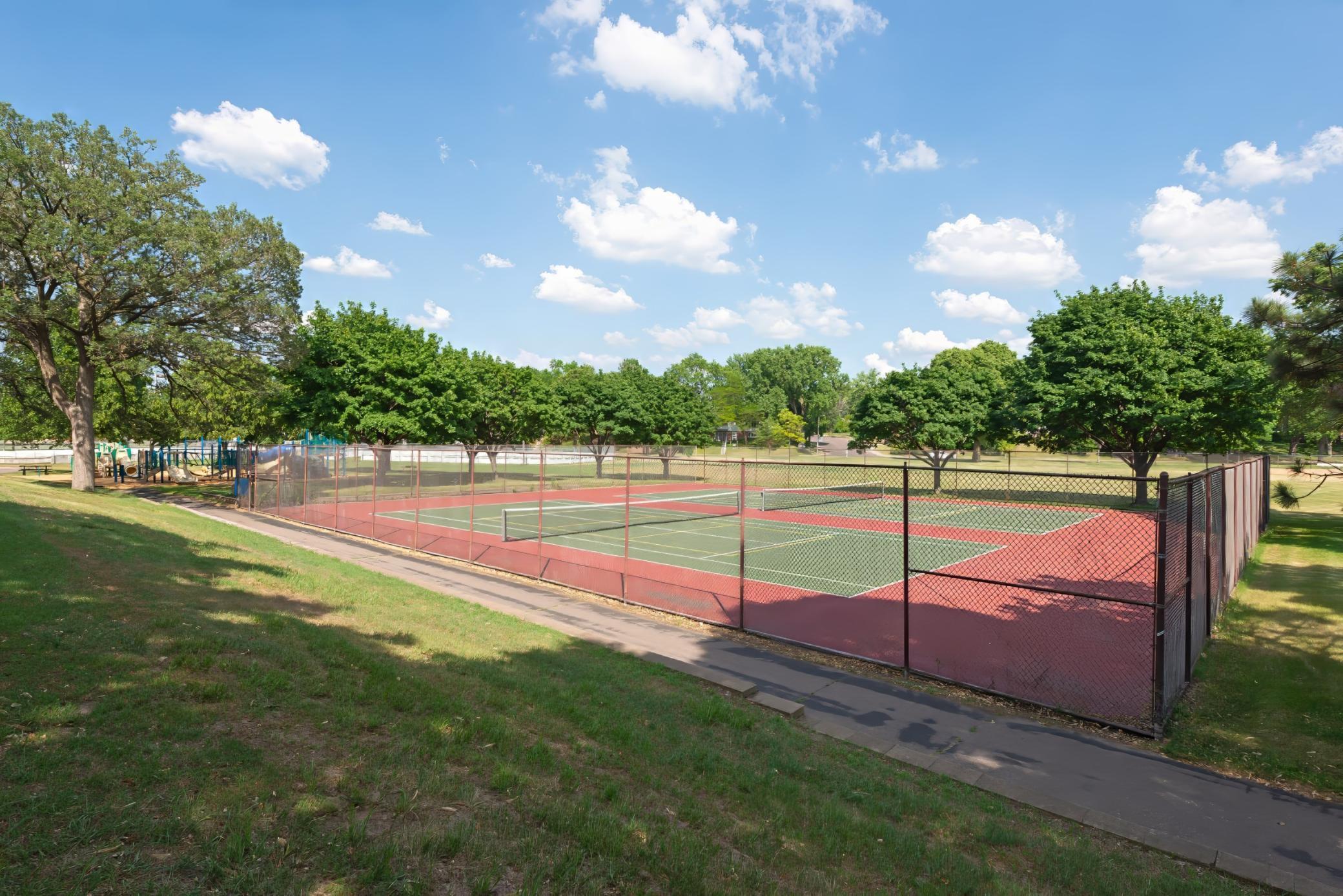 View of Residential at 3740 Perry Avenue, Robbinsdale MN 55422, Robbinsdale (35 of 37) - Mike Wilen | Minnesota Team Real Estate
