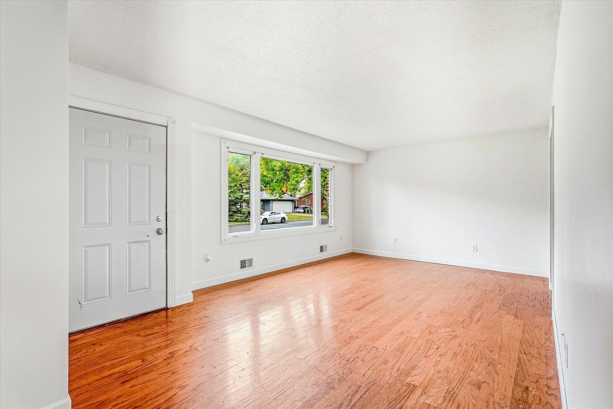 View of Residential at 5230 Oconnell Drive, Mounds View MN 55112, Mounds View (17 of 39) - Mike Wilen | Minnesota Team Real Estate