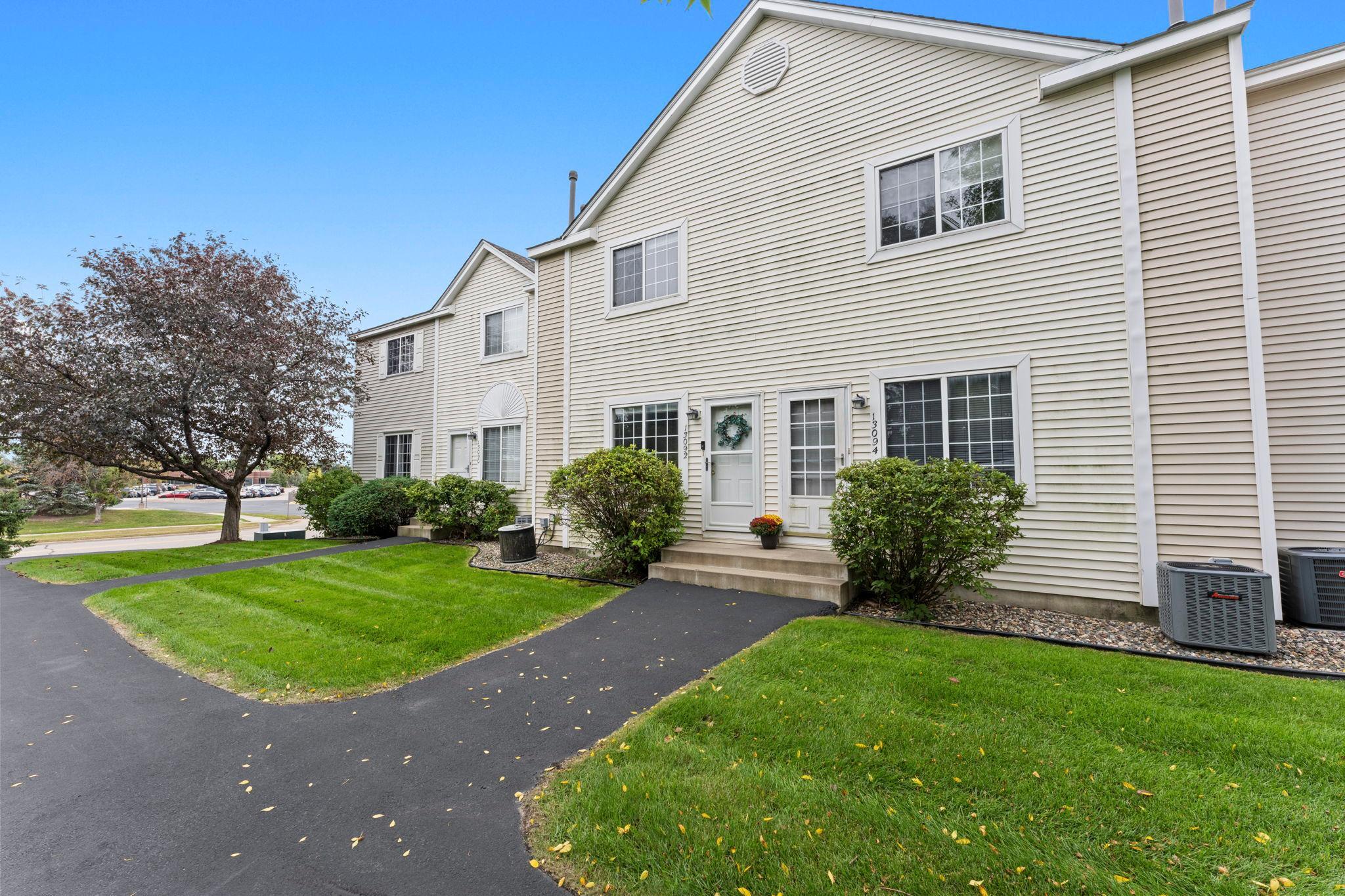 View of Residential at 13092 Murdock Terrace, Eden Prairie MN 55347, Eden Prairie (20 of 23) - Mike Wilen | Minnesota Team Real Estate