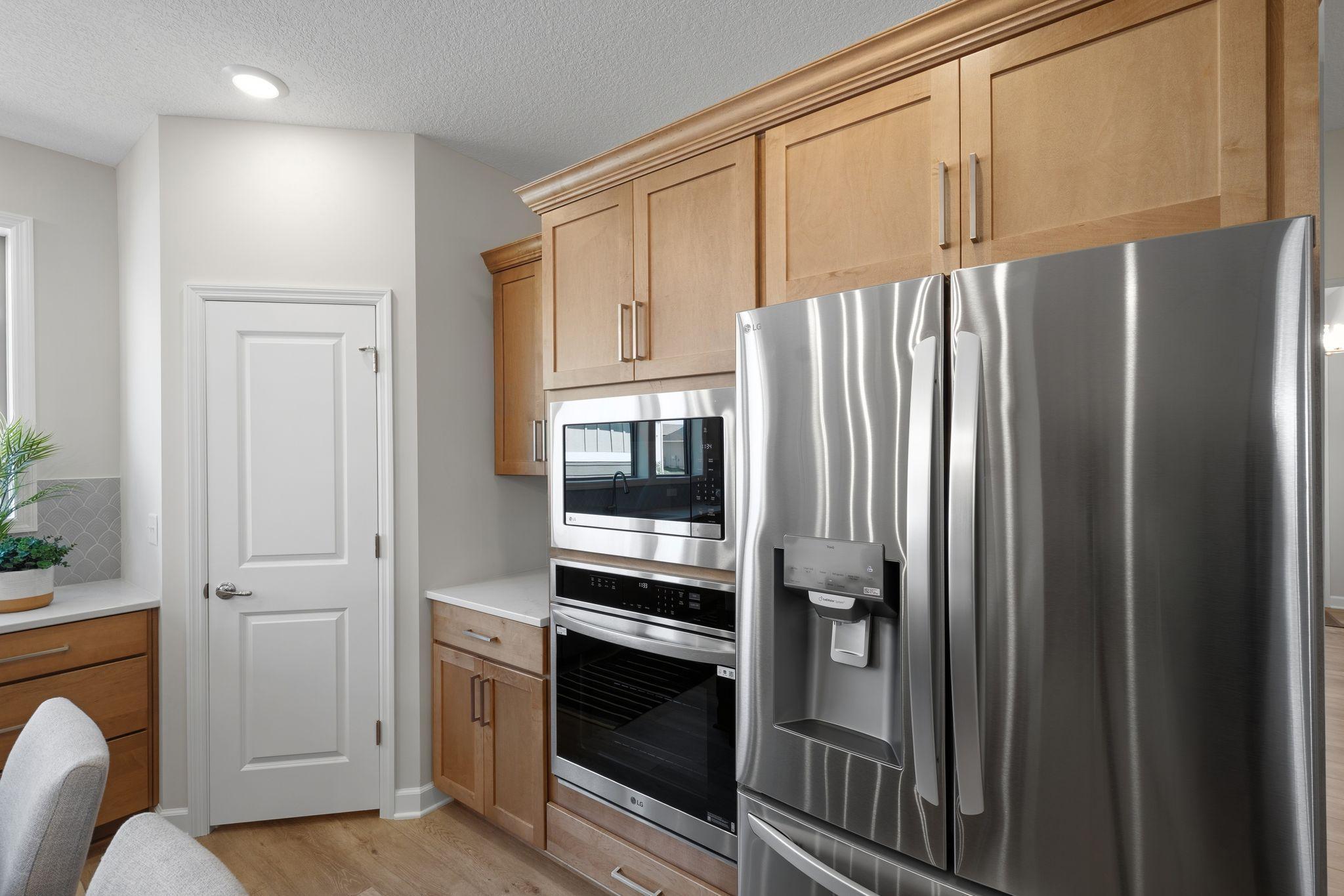 View of Residential at 17755 Ellsworth Drive, Lakeville MN 55044, Lakeville (12 of 35) - Mike Wilen | Minnesota Team Real Estate