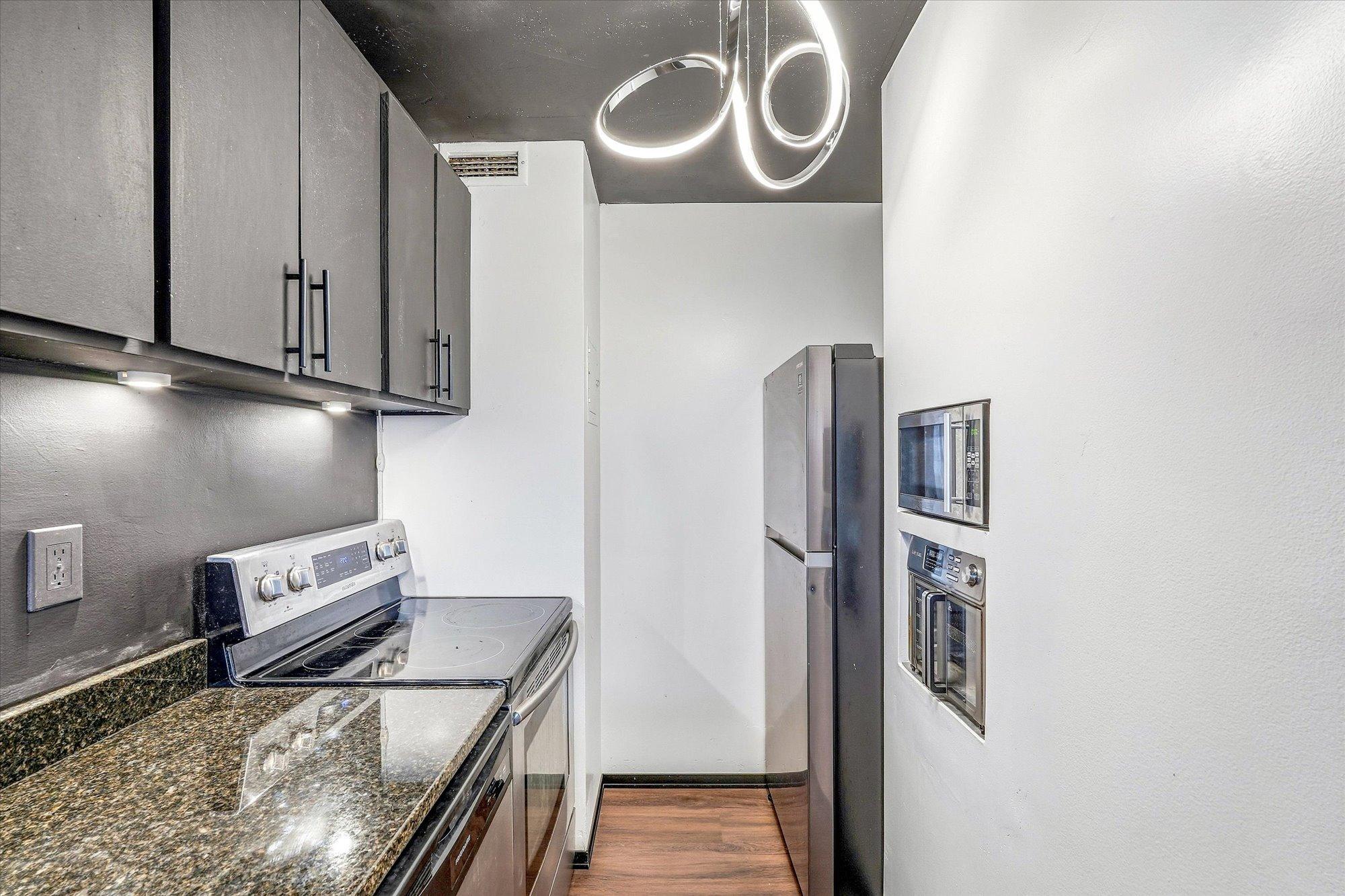 View of Residential at 19 1st Street #B703, Minneapolis MN 55401, Minneapolis (7 of 40) - Mike Wilen | Minnesota Team Real Estate