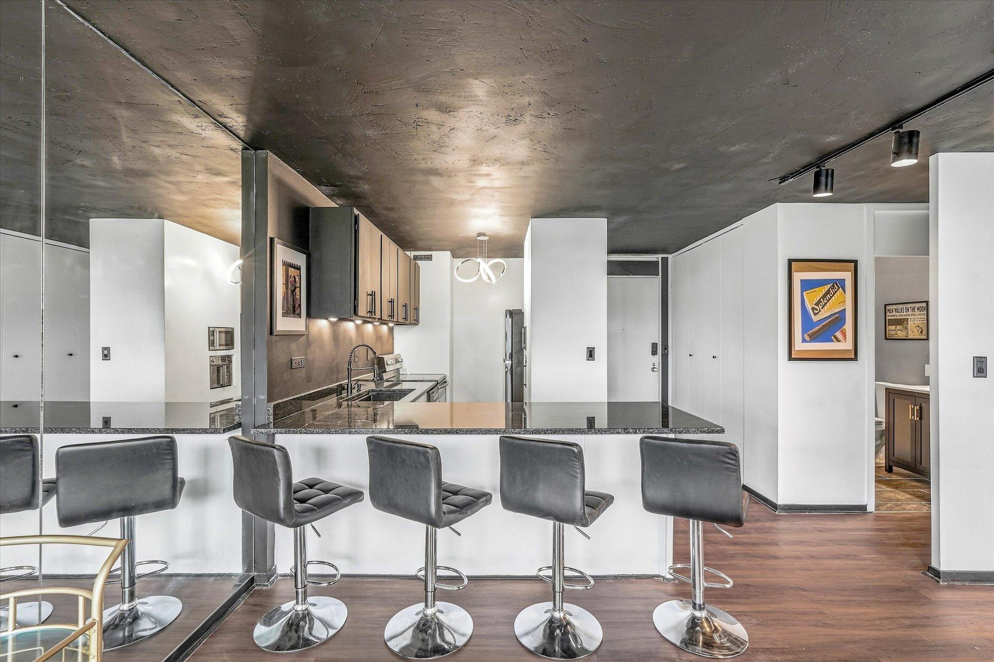 View of Residential at 19 1st Street #B703, Minneapolis MN 55401, Minneapolis (4 of 40) - Mike Wilen | Minnesota Team Real Estate