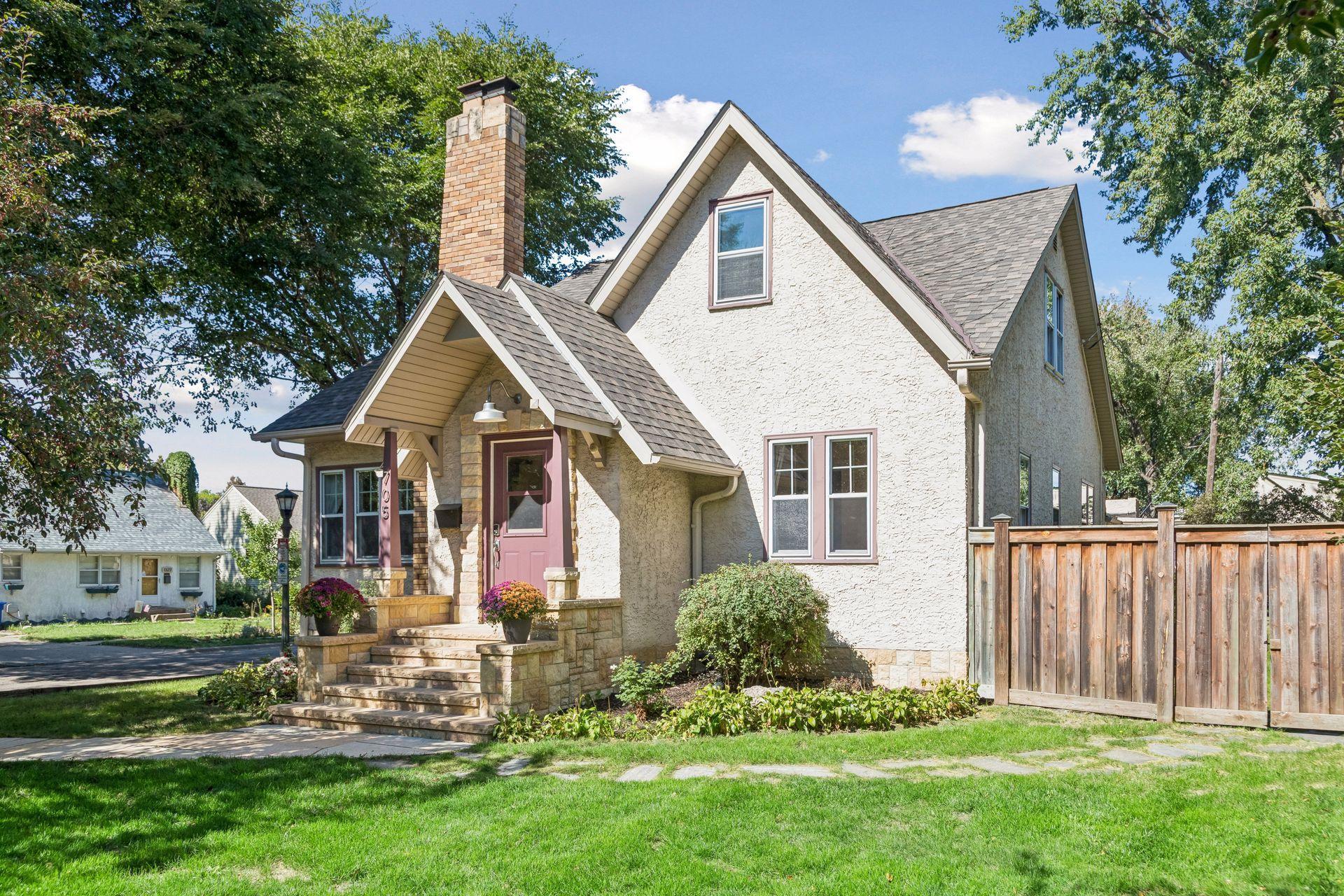 View of Residential at 705 Wheelock Parkway, Saint Paul MN 55117, Saint Paul (5 of 50) - Mike Wilen | Minnesota Team Real Estate