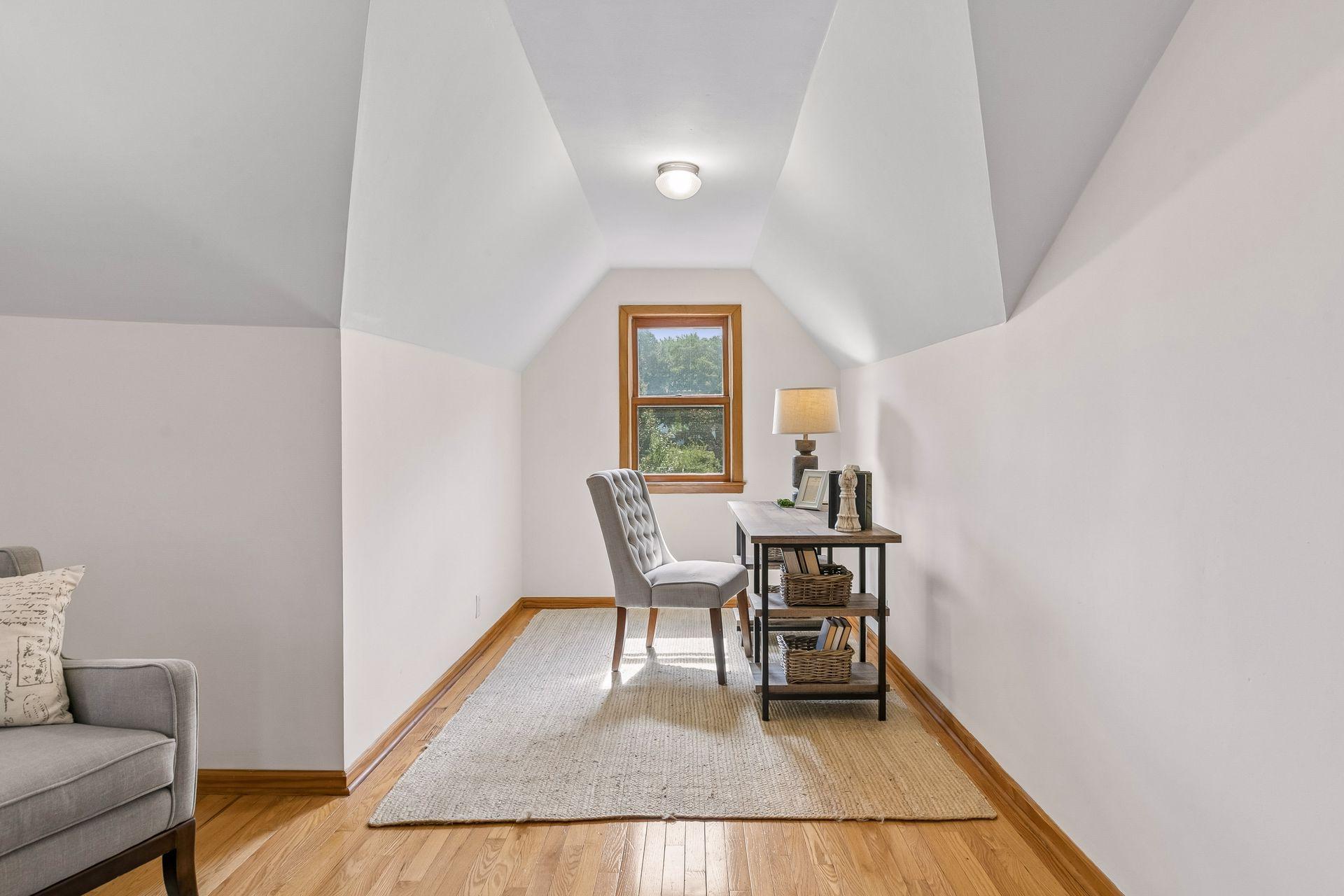 View of Residential at 705 Wheelock Parkway, Saint Paul MN 55117, Saint Paul (25 of 50) - Mike Wilen | Minnesota Team Real Estate