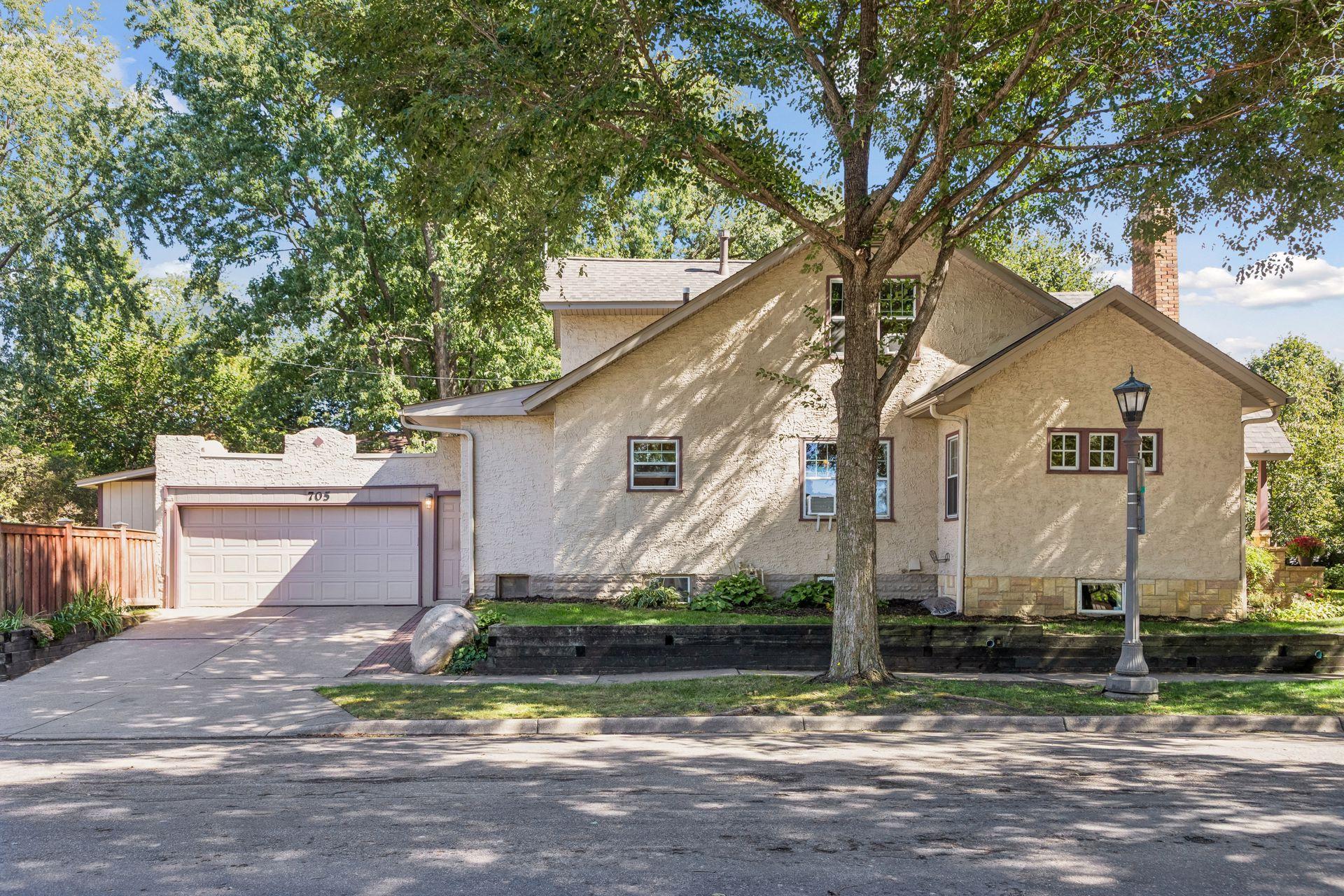 View of Residential at 705 Wheelock Parkway, Saint Paul MN 55117, Saint Paul (42 of 50) - Mike Wilen | Minnesota Team Real Estate