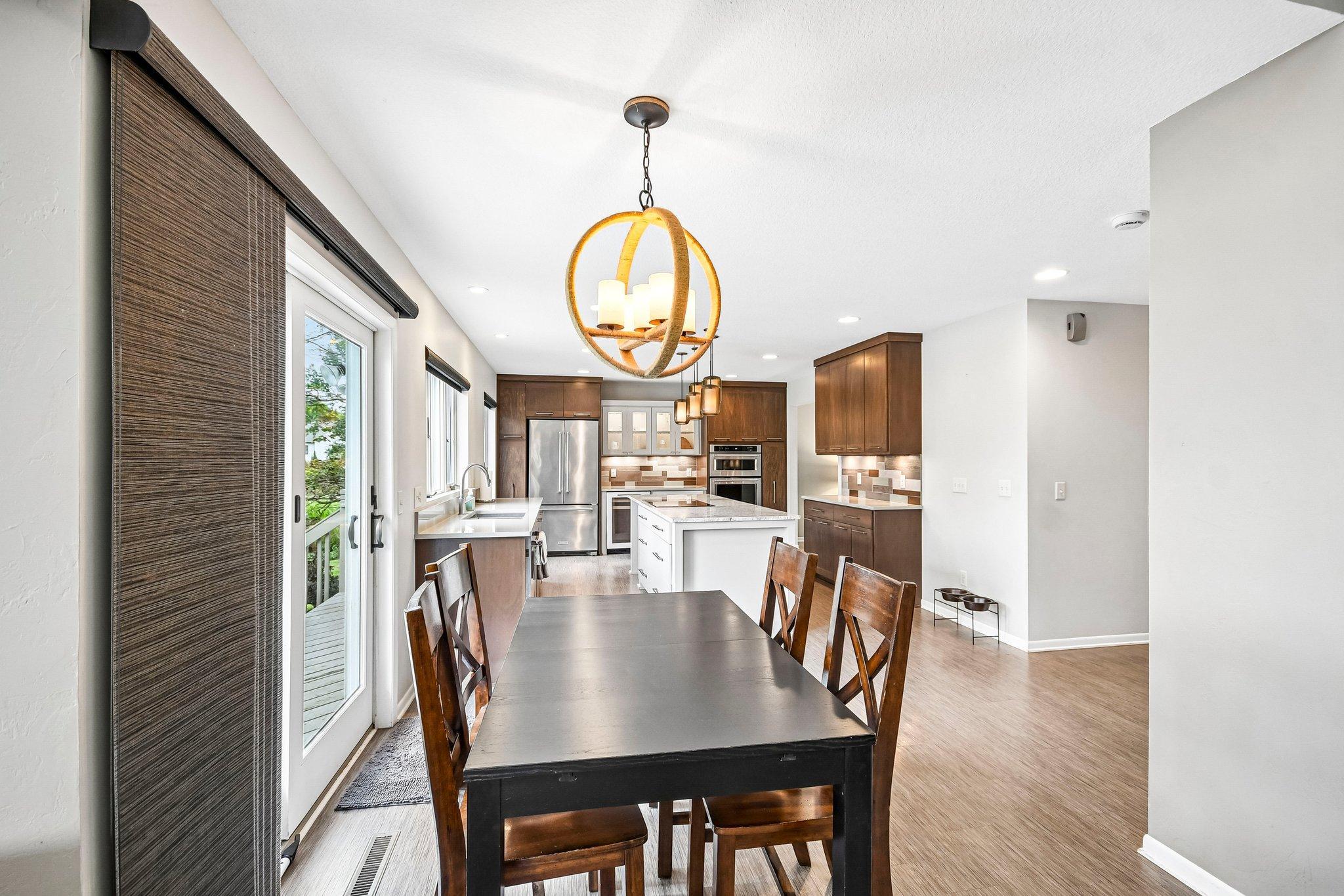 View of Residential at 1075 Fallbrook Lane, Woodbury MN 55125, Woodbury (7 of 46) - Mike Wilen | Minnesota Team Real Estate