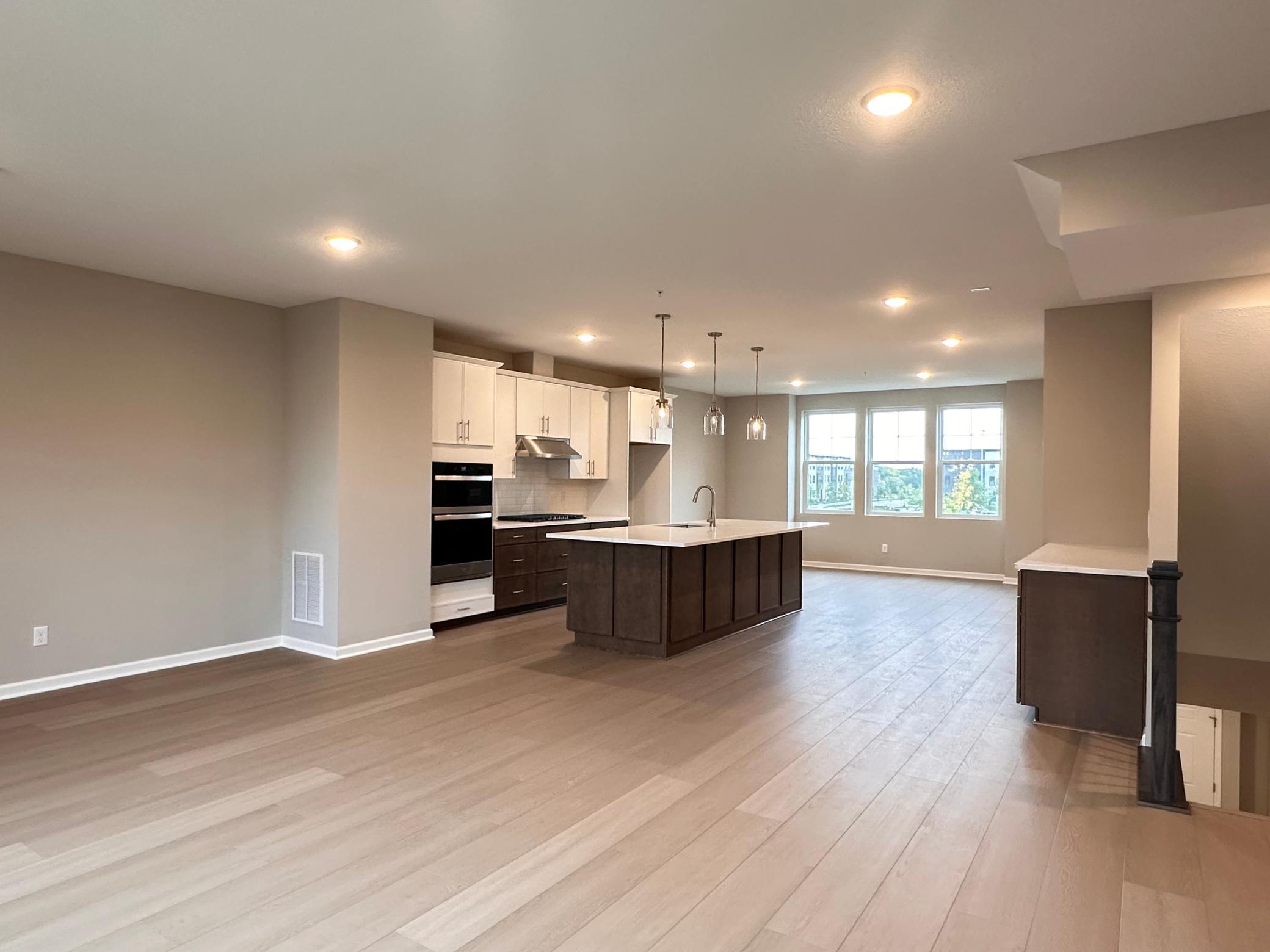 View of Residential at 2277 Beechwood Avenue, Saint Paul MN 55116, Saint Paul (12 of 43) - Mike Wilen | Minnesota Team Real Estate