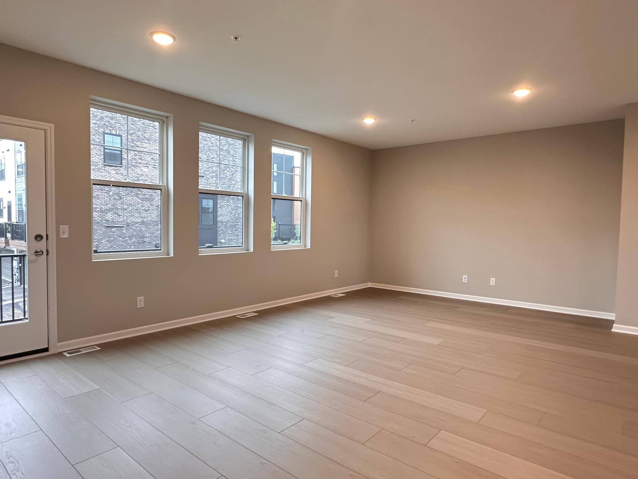 View of Residential at 2277 Beechwood Avenue, Saint Paul MN 55116, Saint Paul (11 of 43) - Mike Wilen | Minnesota Team Real Estate