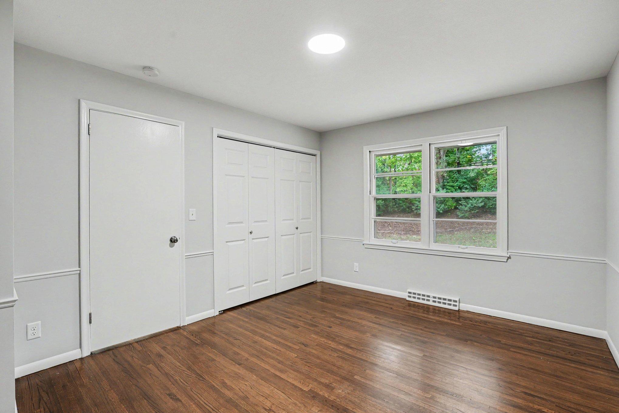 View of Residential Income at 6117 France Avenue, Edina MN 55410, Edina (15 of 32) - Mike Wilen | Minnesota Team Real Estate