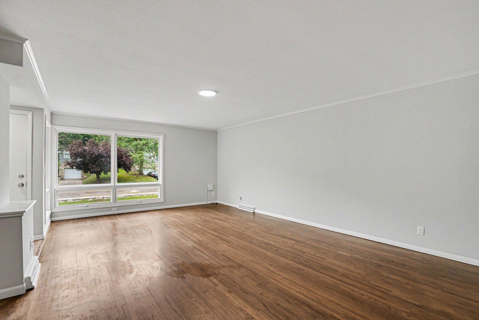 View of Residential Income at 6117 France Avenue, Edina MN 55410, Edina (9 of 32) - Mike Wilen | Minnesota Team Real Estate