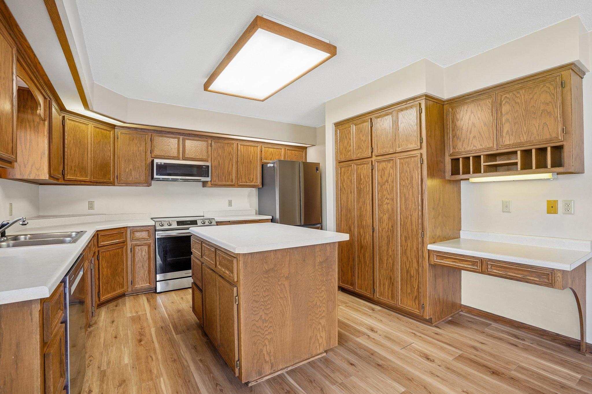 View of Residential at 8912 Vincent Place, Bloomington MN 55431, Bloomington (14 of 40) - Mike Wilen | Minnesota Team Real Estate