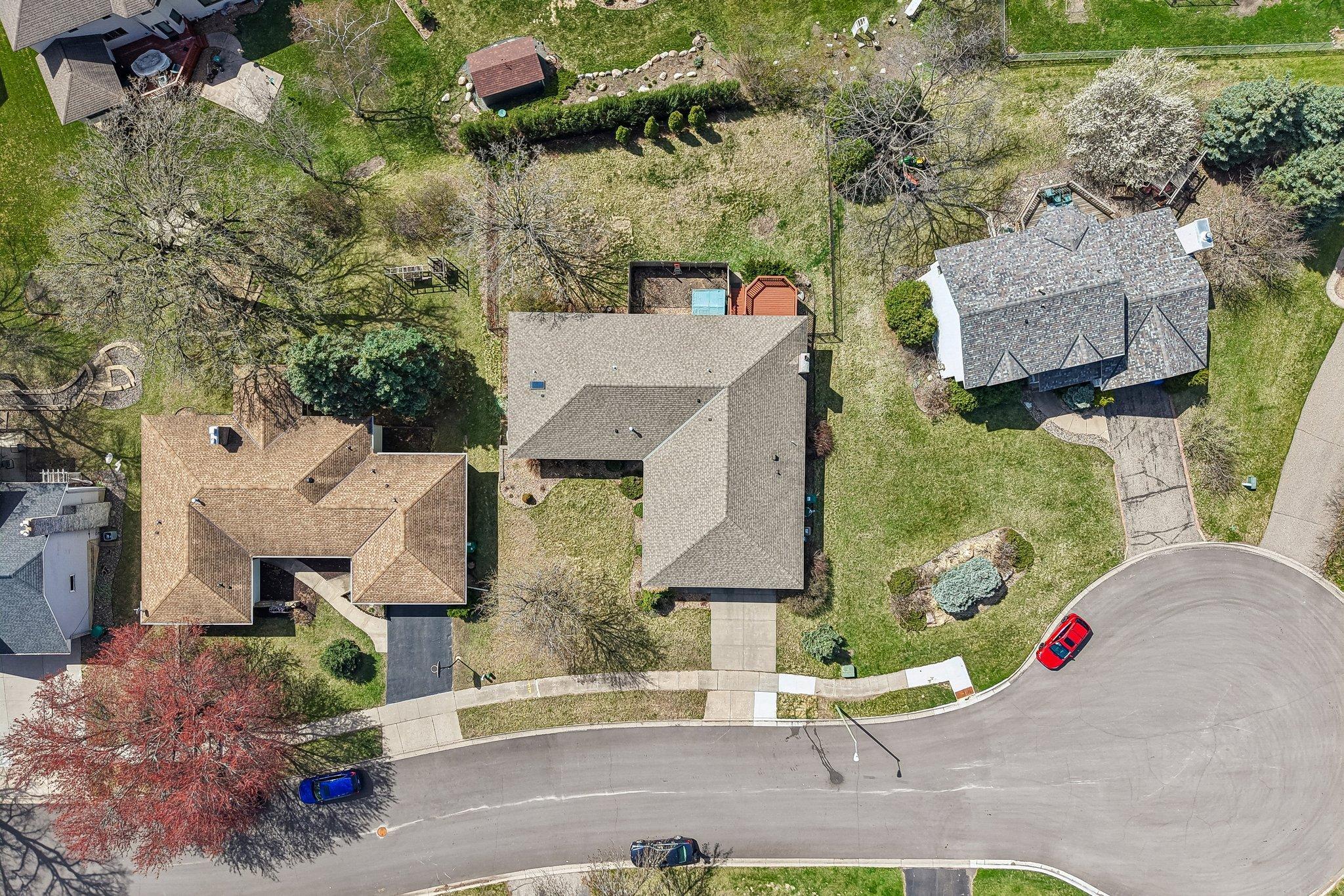 View of Residential at 8912 Vincent Place, Bloomington MN 55431, Bloomington (36 of 40) - Mike Wilen | Minnesota Team Real Estate