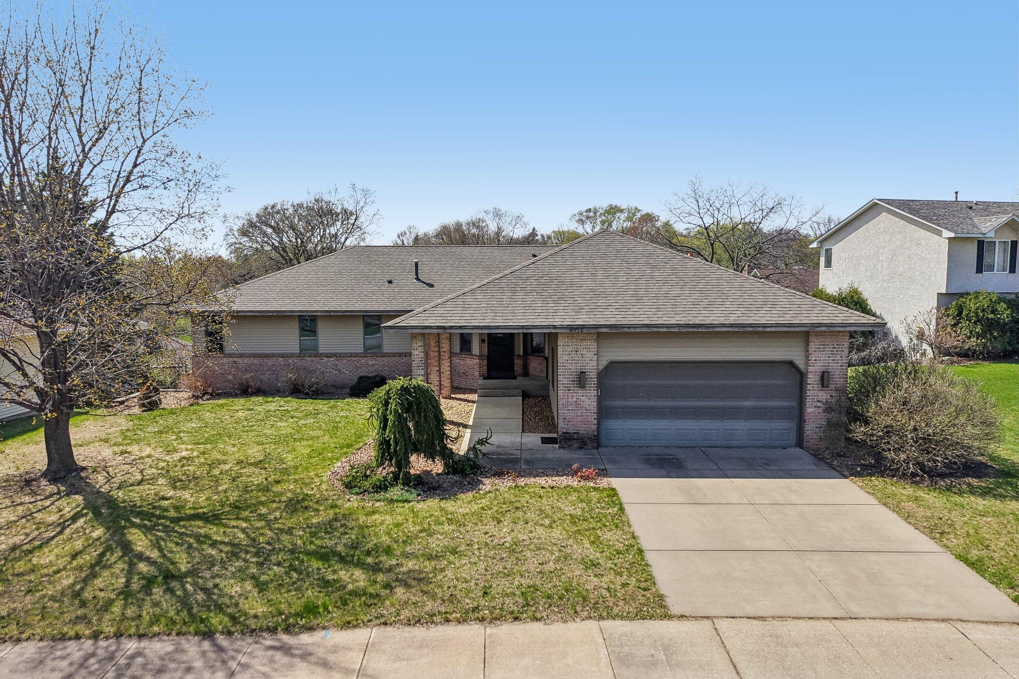 View of Residential at 8912 Vincent Place, Bloomington MN 55431, Bloomington (37 of 40) - Mike Wilen | Minnesota Team Real Estate