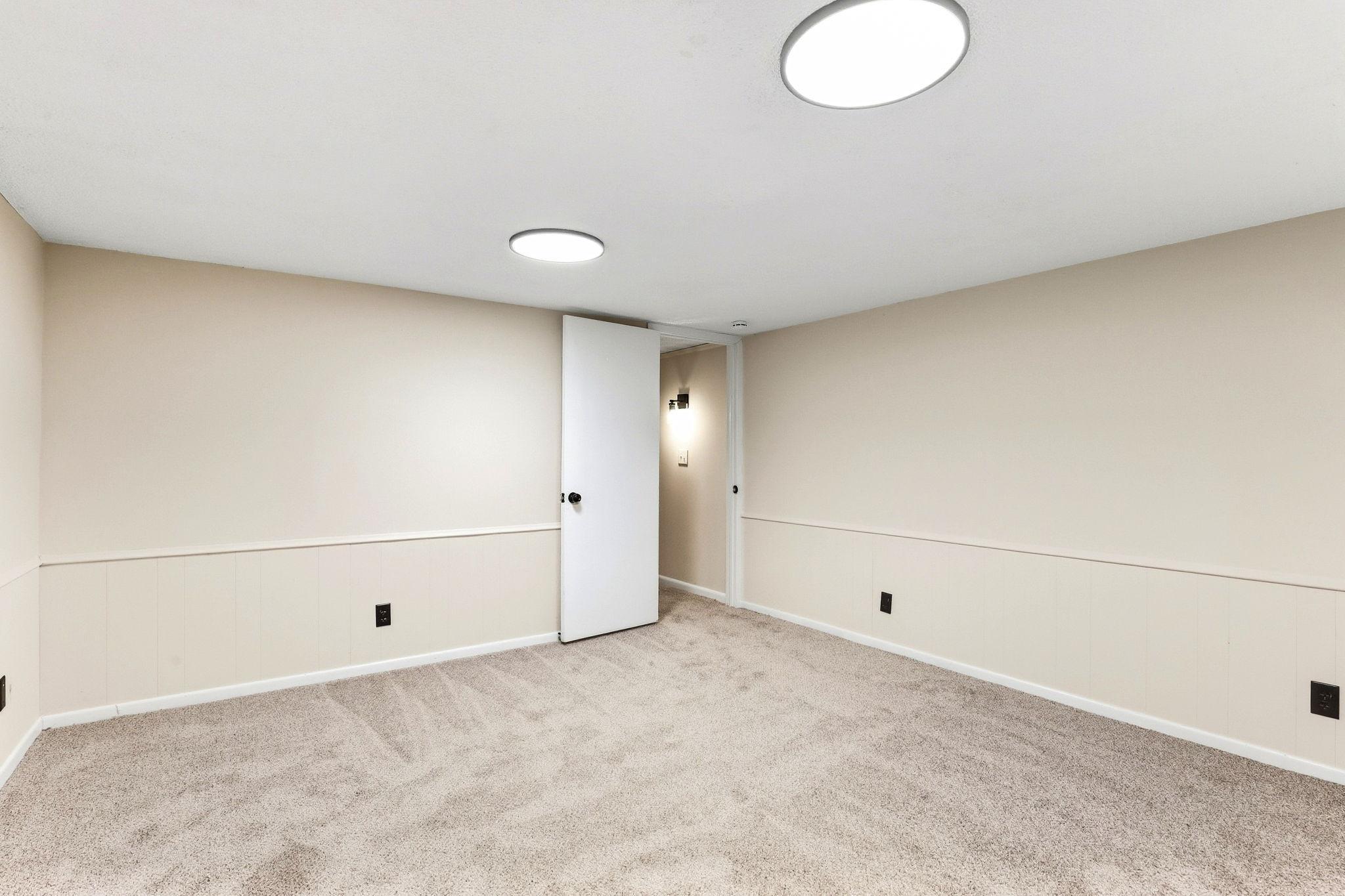 View of Residential at 9330 Park Avenue, Bloomington MN 55420, Bloomington (25 of 34) - Mike Wilen | Minnesota Team Real Estate