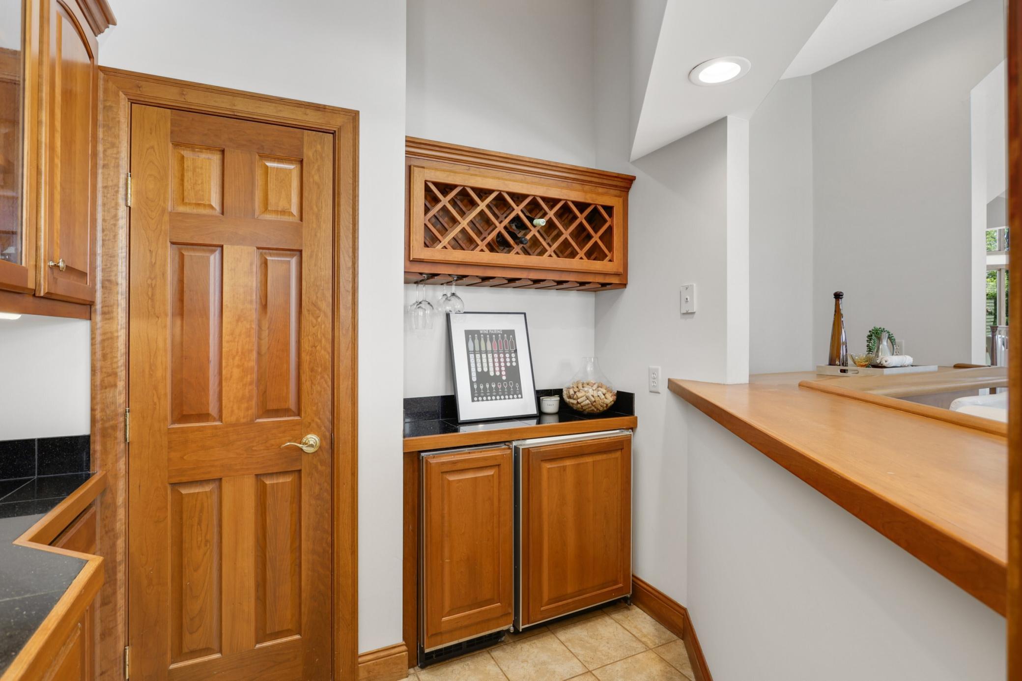 View of Residential at 9721 Frontier Lane, Lakeville MN 55044, Lakeville (23 of 60) - Mike Wilen | Minnesota Team Real Estate