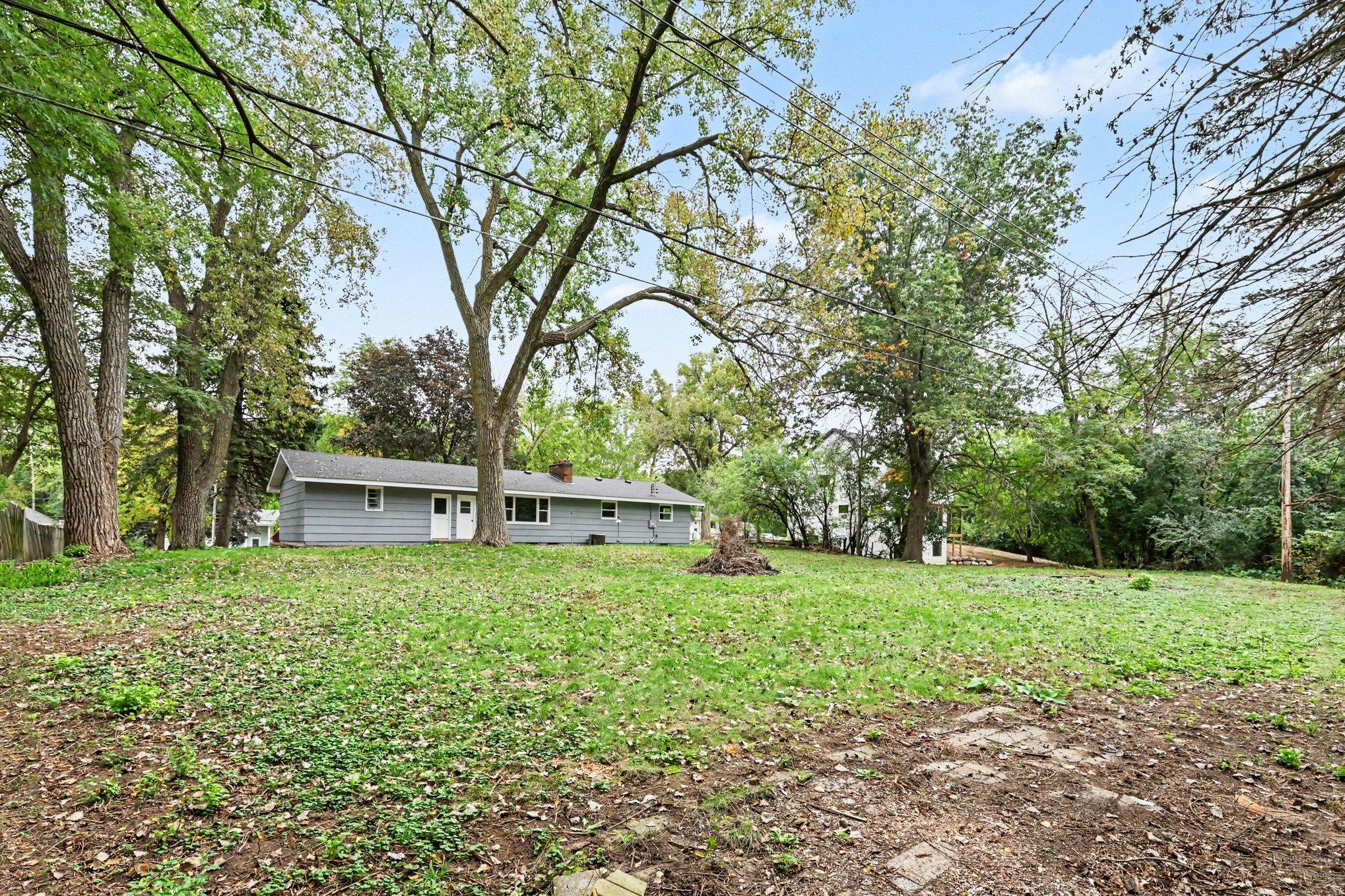 View of Residential at 4040 Merriam Road, Minnetonka MN 55305, Minnetonka (25 of 27) - Mike Wilen | Minnesota Team Real Estate