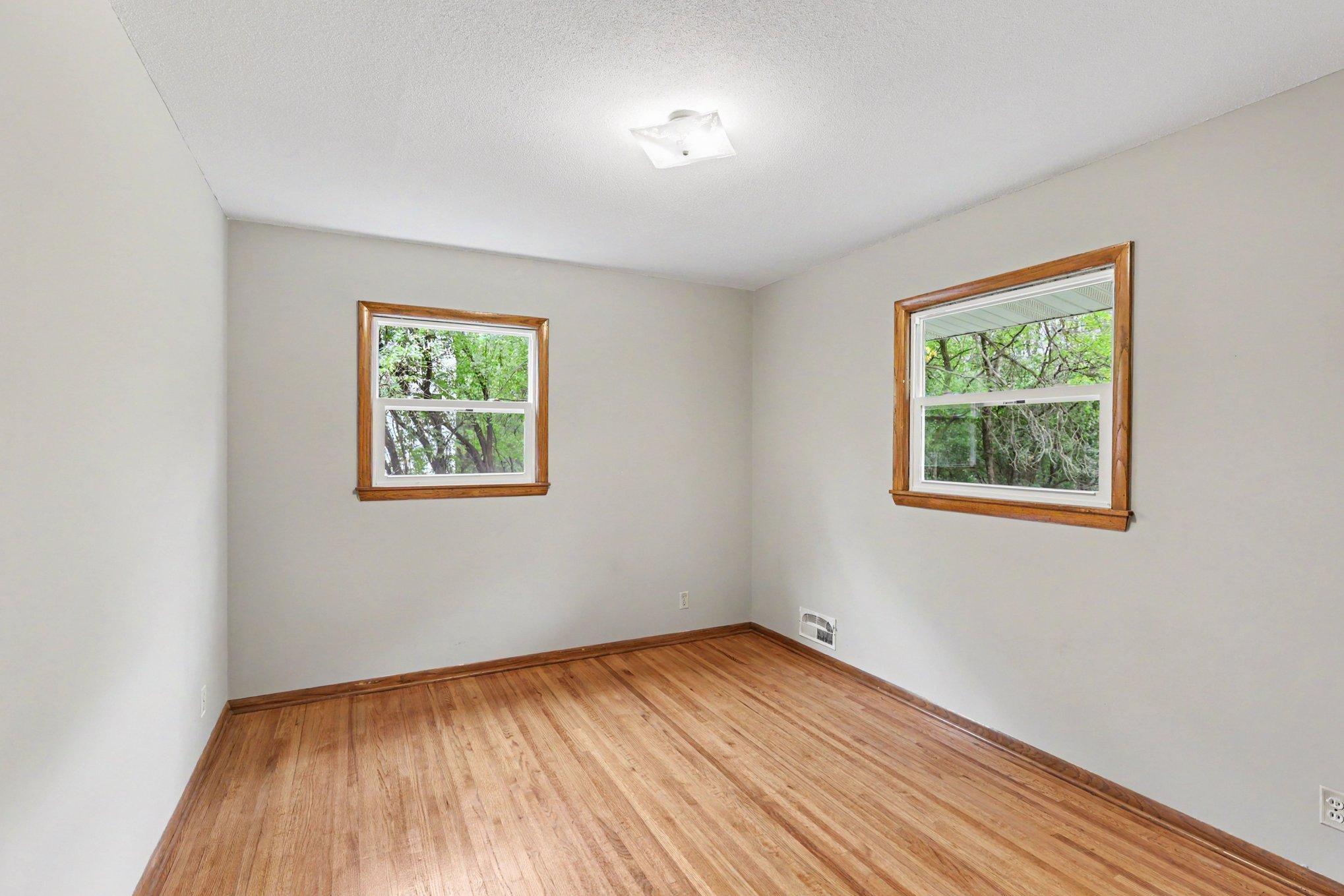 View of Residential at 4040 Merriam Road, Minnetonka MN 55305, Minnetonka (12 of 27) - Mike Wilen | Minnesota Team Real Estate