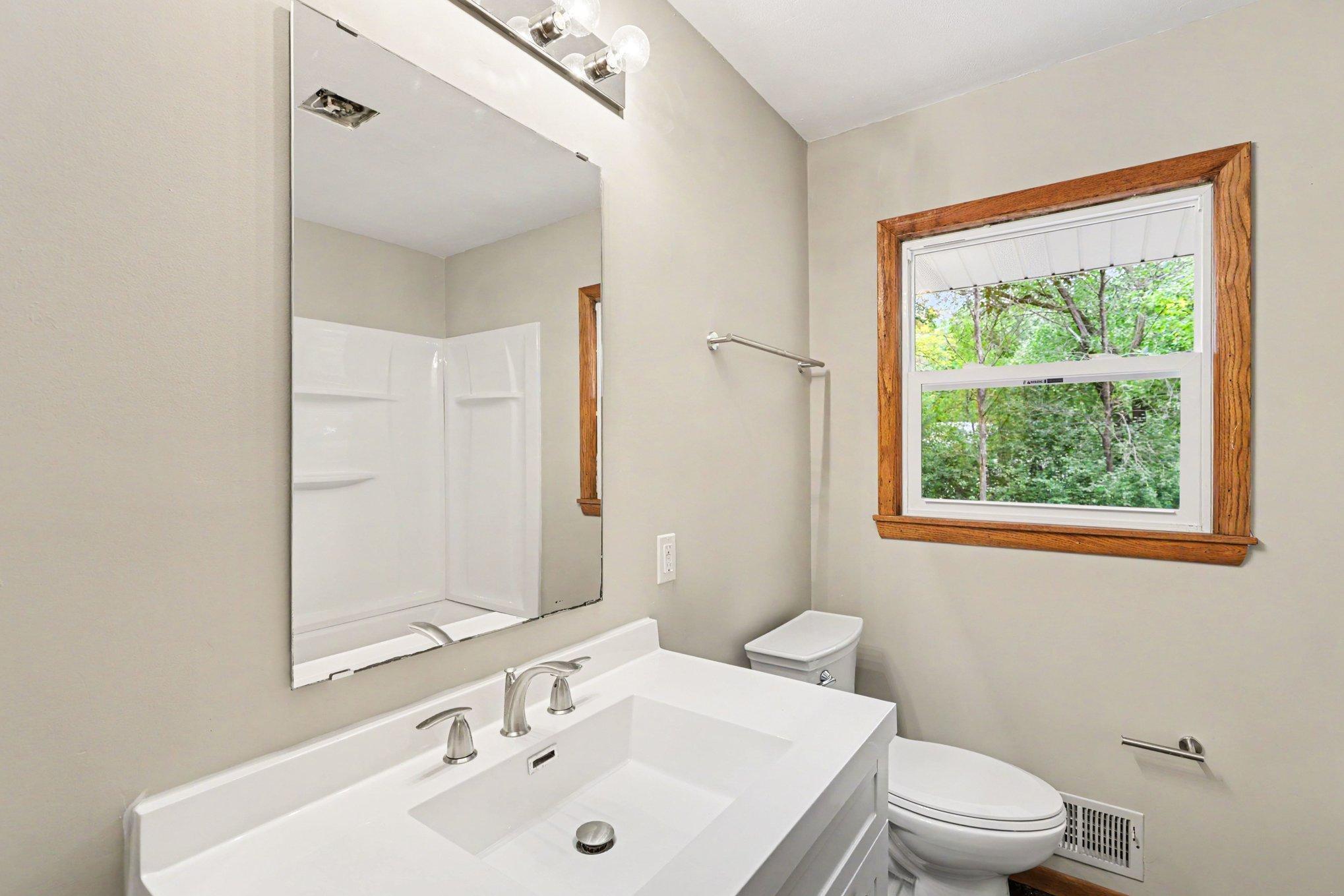 View of Residential at 4040 Merriam Road, Minnetonka MN 55305, Minnetonka (10 of 27) - Mike Wilen | Minnesota Team Real Estate