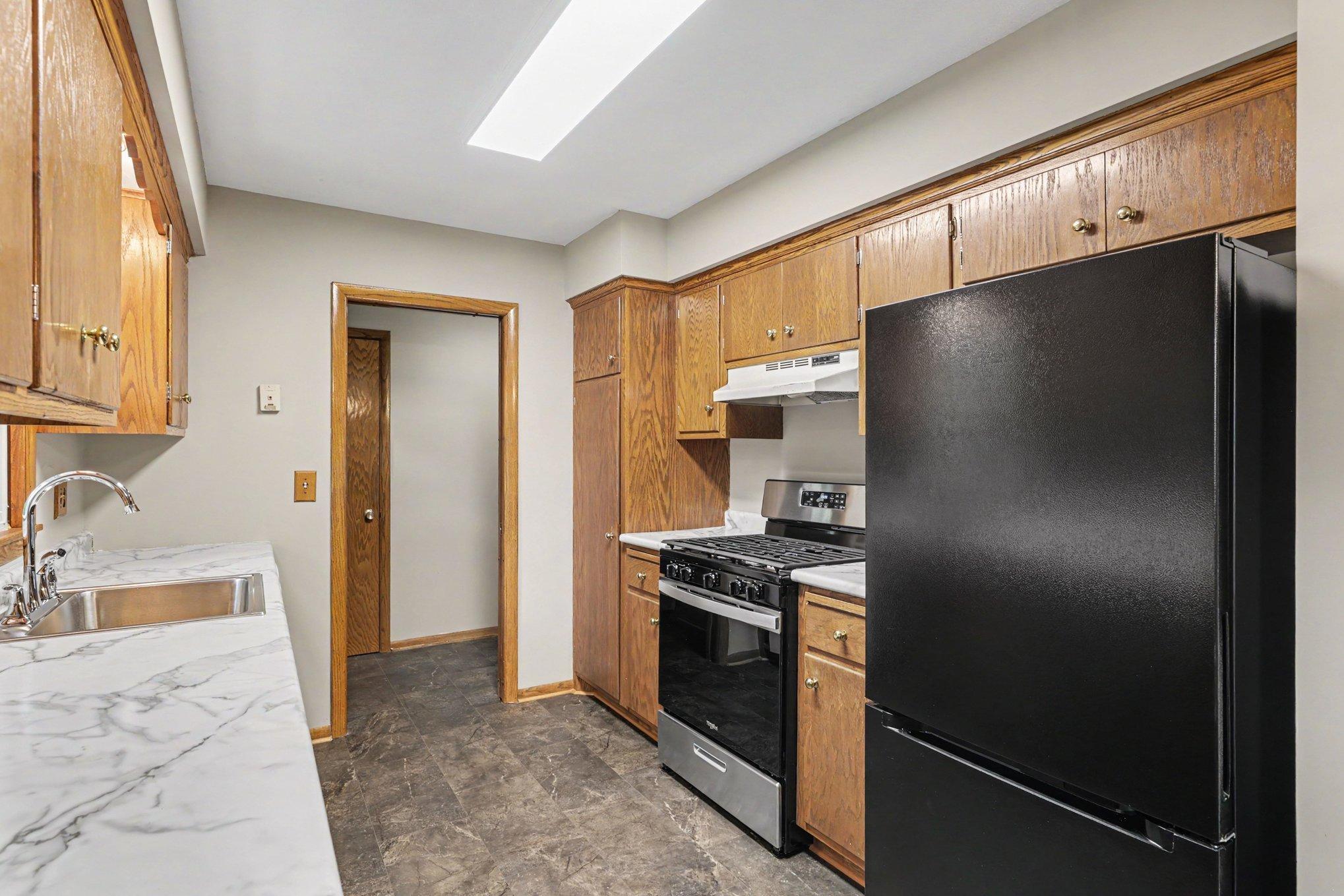 View of Residential at 4040 Merriam Road, Minnetonka MN 55305, Minnetonka (5 of 27) - Mike Wilen | Minnesota Team Real Estate