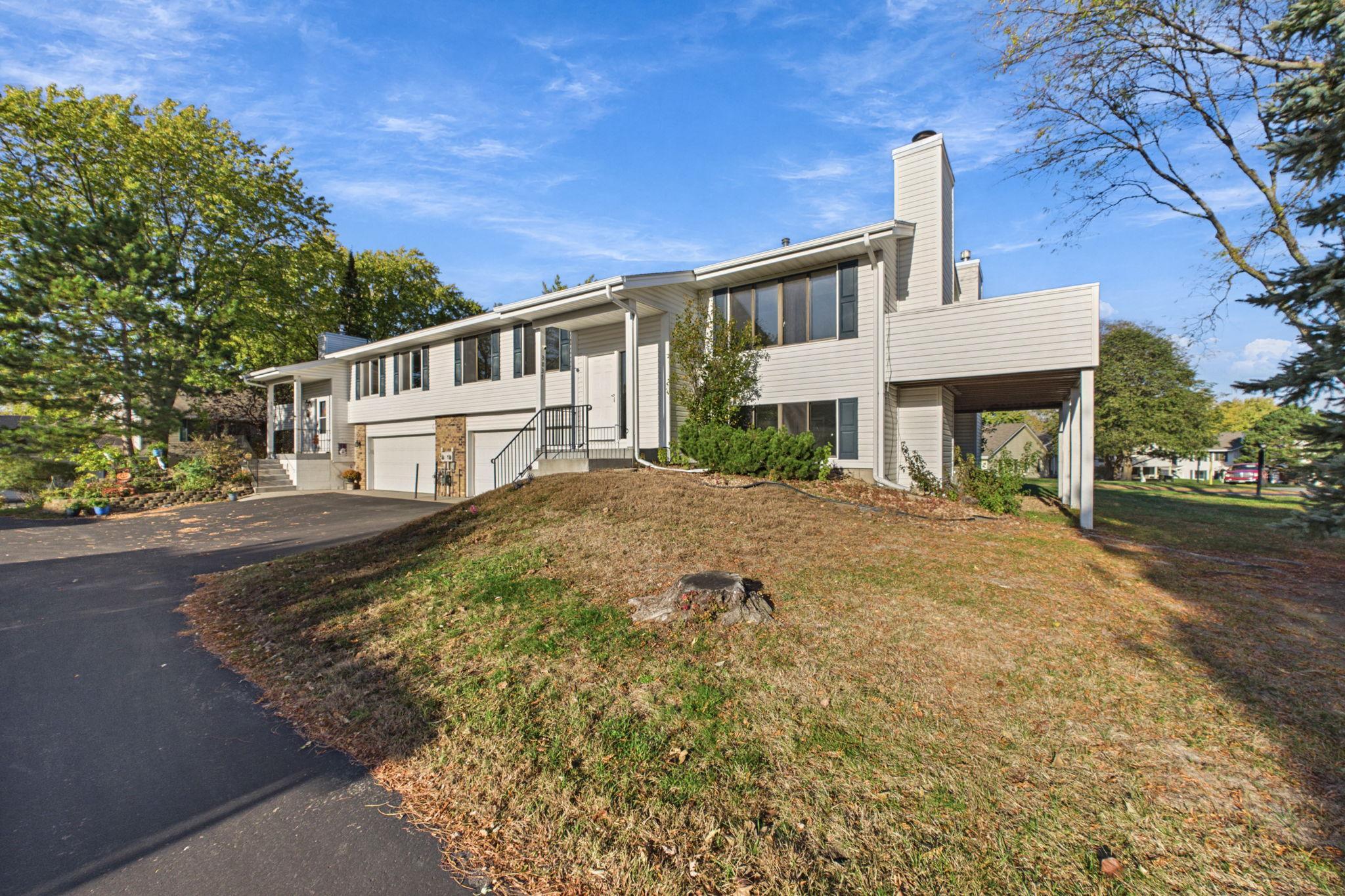 View of Residential at 3837 Heather Drive, Eagan MN 55122, Eagan (43 of 47) - Mike Wilen | Minnesota Team Real Estate