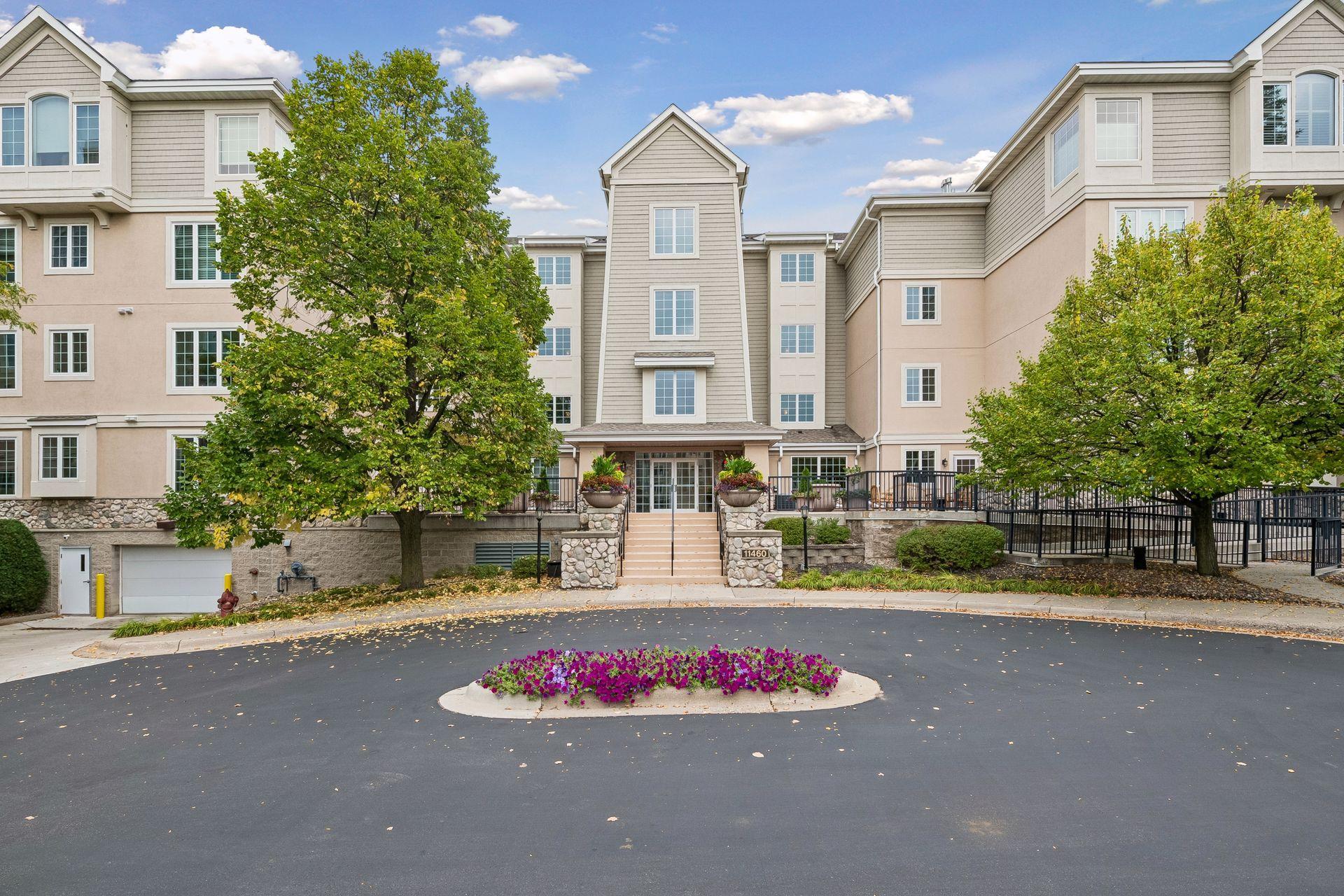 View of Residential at 11460 Fairfield Road #103, Minnetonka MN 55305, Minnetonka (2 of 27) - Mike Wilen | Minnesota Team Real Estate