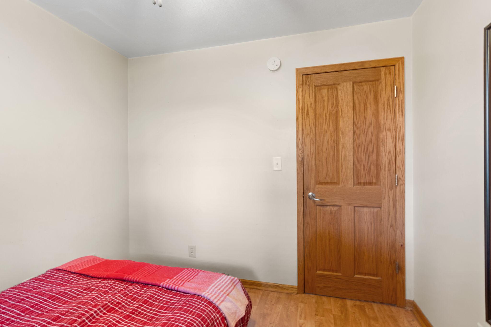 View of Residential at 9101 Russell Avenue, Bloomington MN 55431, Bloomington (39 of 39) - Mike Wilen | Minnesota Team Real Estate