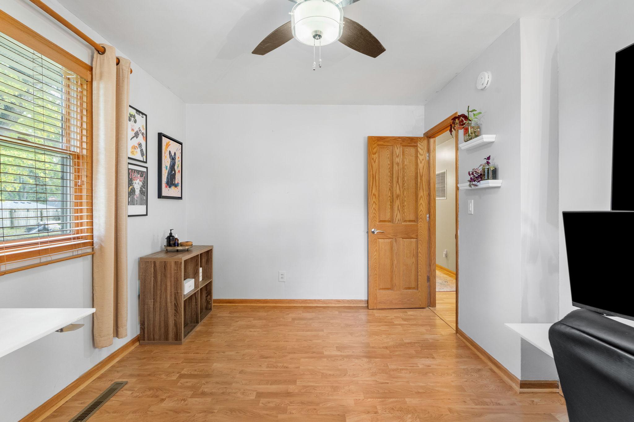 View of Residential at 9101 Russell Avenue, Bloomington MN 55431, Bloomington (31 of 39) - Mike Wilen | Minnesota Team Real Estate