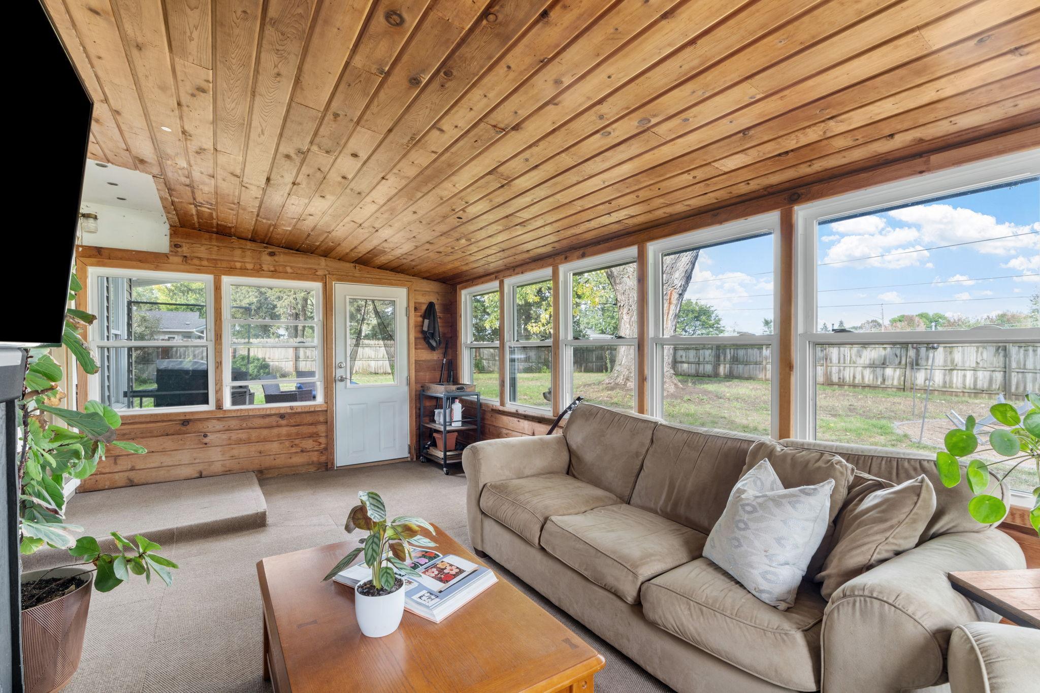 View of Residential at 9101 Russell Avenue, Bloomington MN 55431, Bloomington (26 of 39) - Mike Wilen | Minnesota Team Real Estate