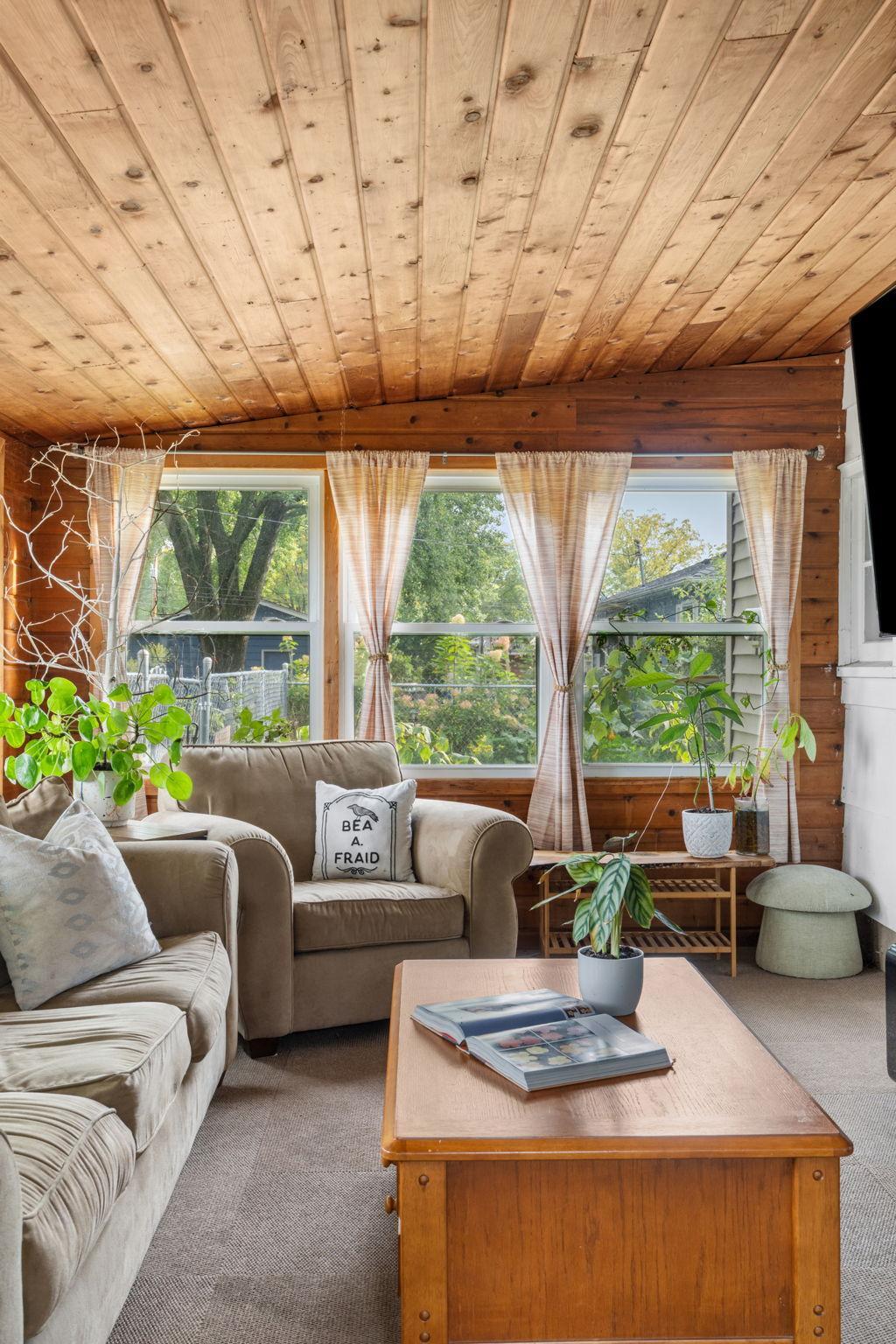 View of Residential at 9101 Russell Avenue, Bloomington MN 55431, Bloomington (25 of 39) - Mike Wilen | Minnesota Team Real Estate