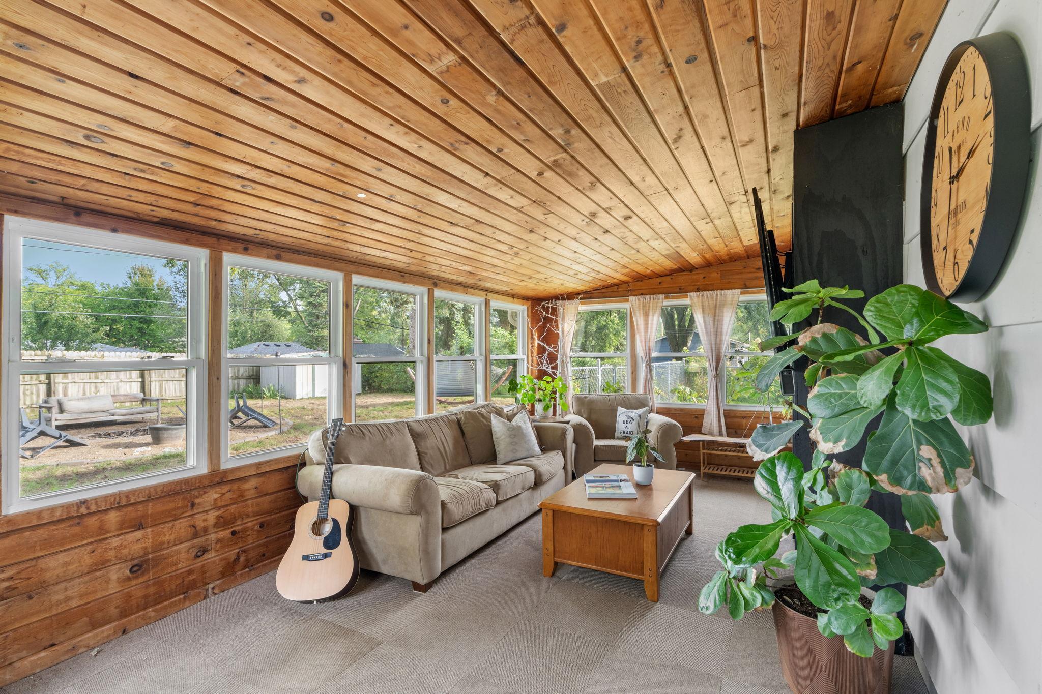 View of Residential at 9101 Russell Avenue, Bloomington MN 55431, Bloomington (23 of 39) - Mike Wilen | Minnesota Team Real Estate