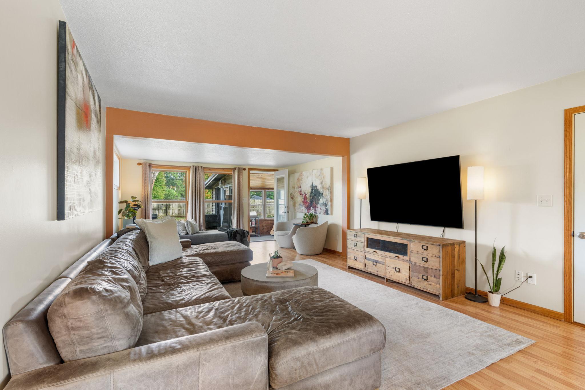 View of Residential at 9101 Russell Avenue, Bloomington MN 55431, Bloomington (10 of 39) - Mike Wilen | Minnesota Team Real Estate
