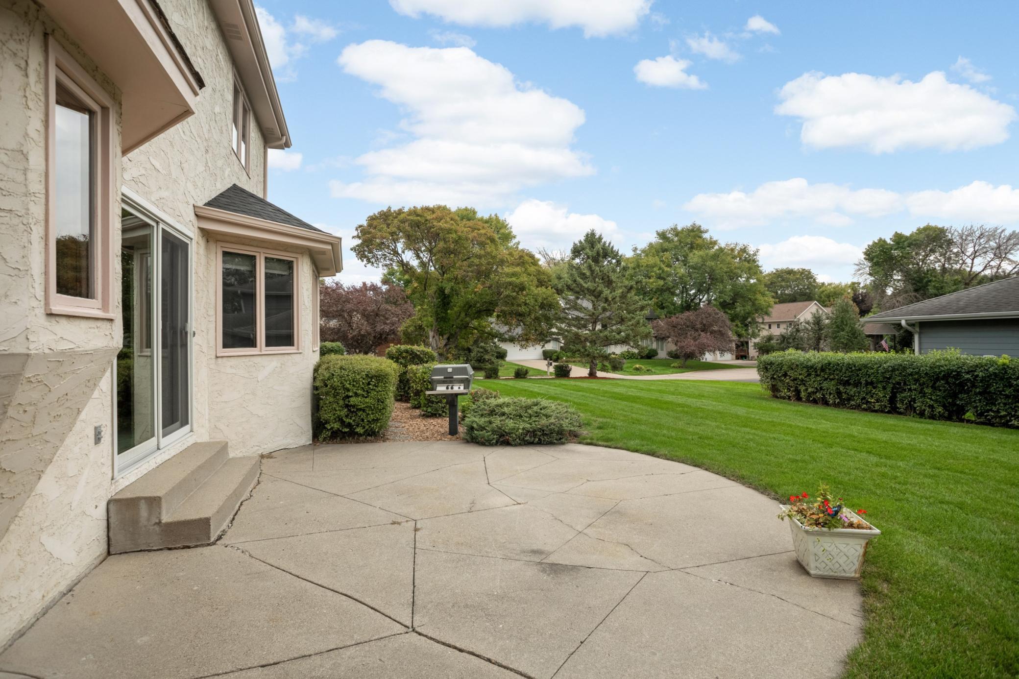 View of Residential at 10205 27th Avenue, Plymouth MN 55441, Plymouth (38 of 51) - Mike Wilen | Minnesota Team Real Estate