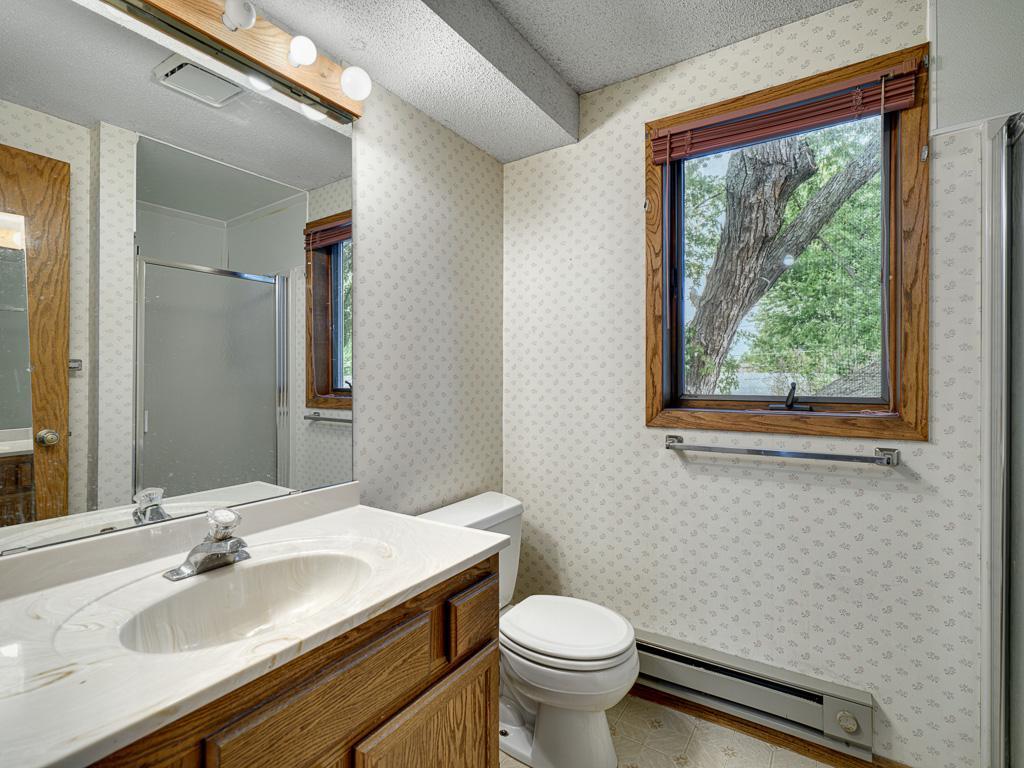 View of Residential at 961 California Avenue, Saint Paul MN 55117, Saint Paul (13 of 18) - Mike Wilen | Minnesota Team Real Estate