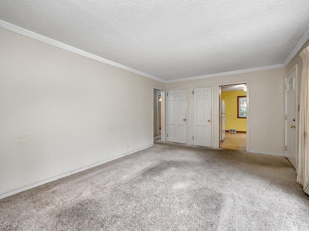 View of Residential at 961 California Avenue, Saint Paul MN 55117, Saint Paul (5 of 18) - Mike Wilen | Minnesota Team Real Estate