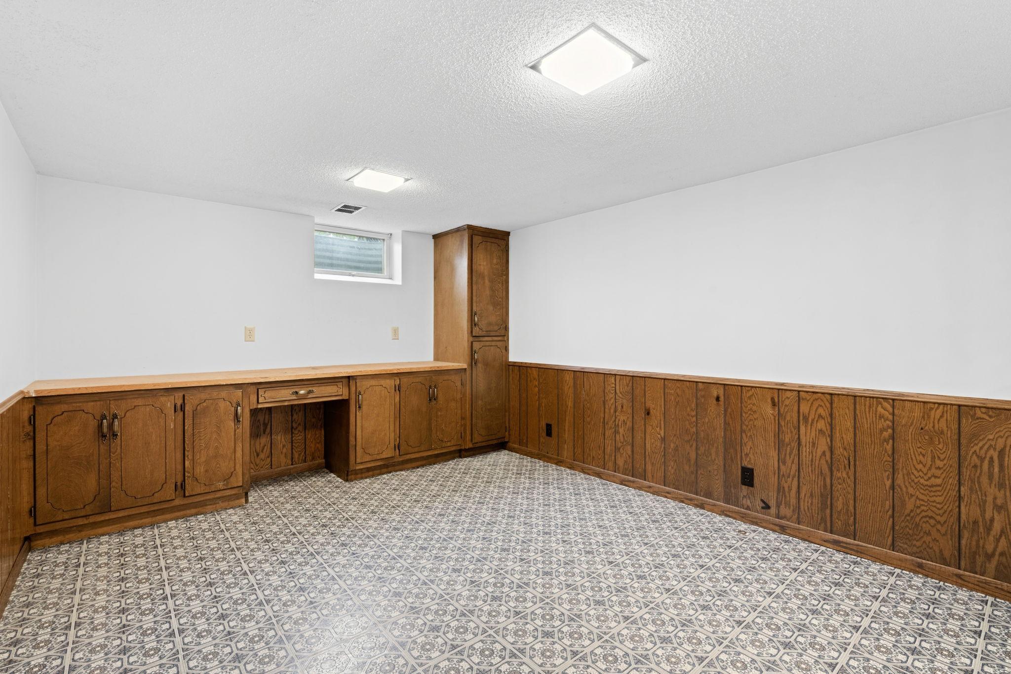 View of Residential at 7027 13th Avenue, Richfield MN 55423, Richfield (27 of 49) - Mike Wilen | Minnesota Team Real Estate