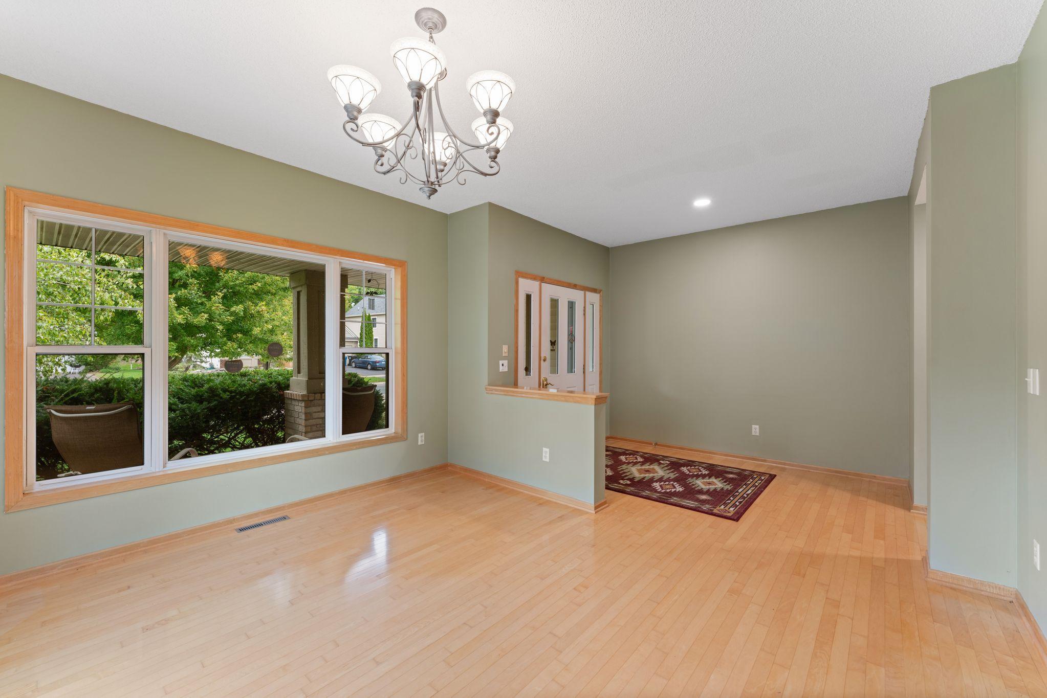 View of Residential at 11841 86th Avenue, Maple Grove MN 55369, Maple Grove (3 of 22) - Mike Wilen | Minnesota Team Real Estate