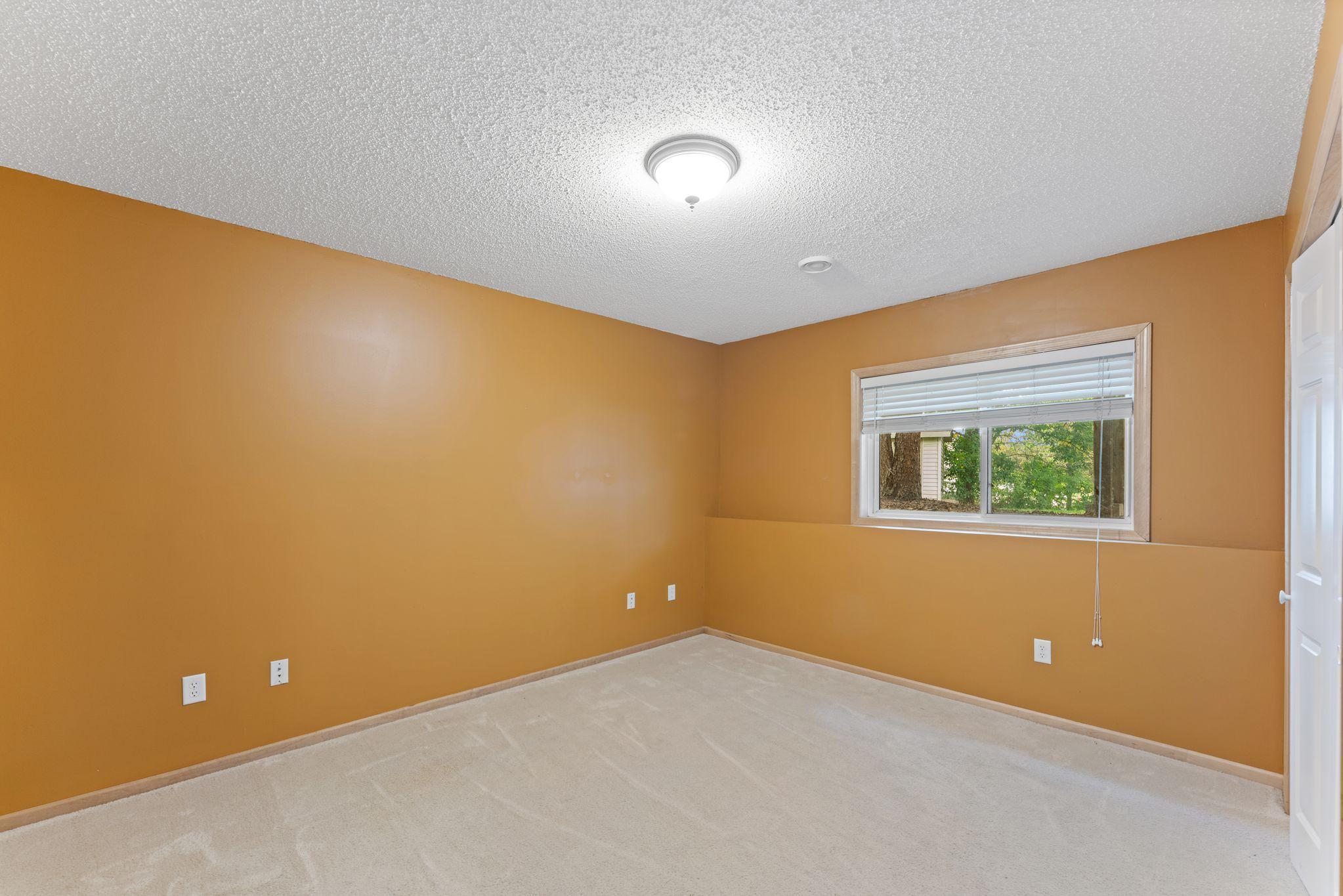 View of Residential at 11841 86th Avenue, Maple Grove MN 55369, Maple Grove (17 of 22) - Mike Wilen | Minnesota Team Real Estate