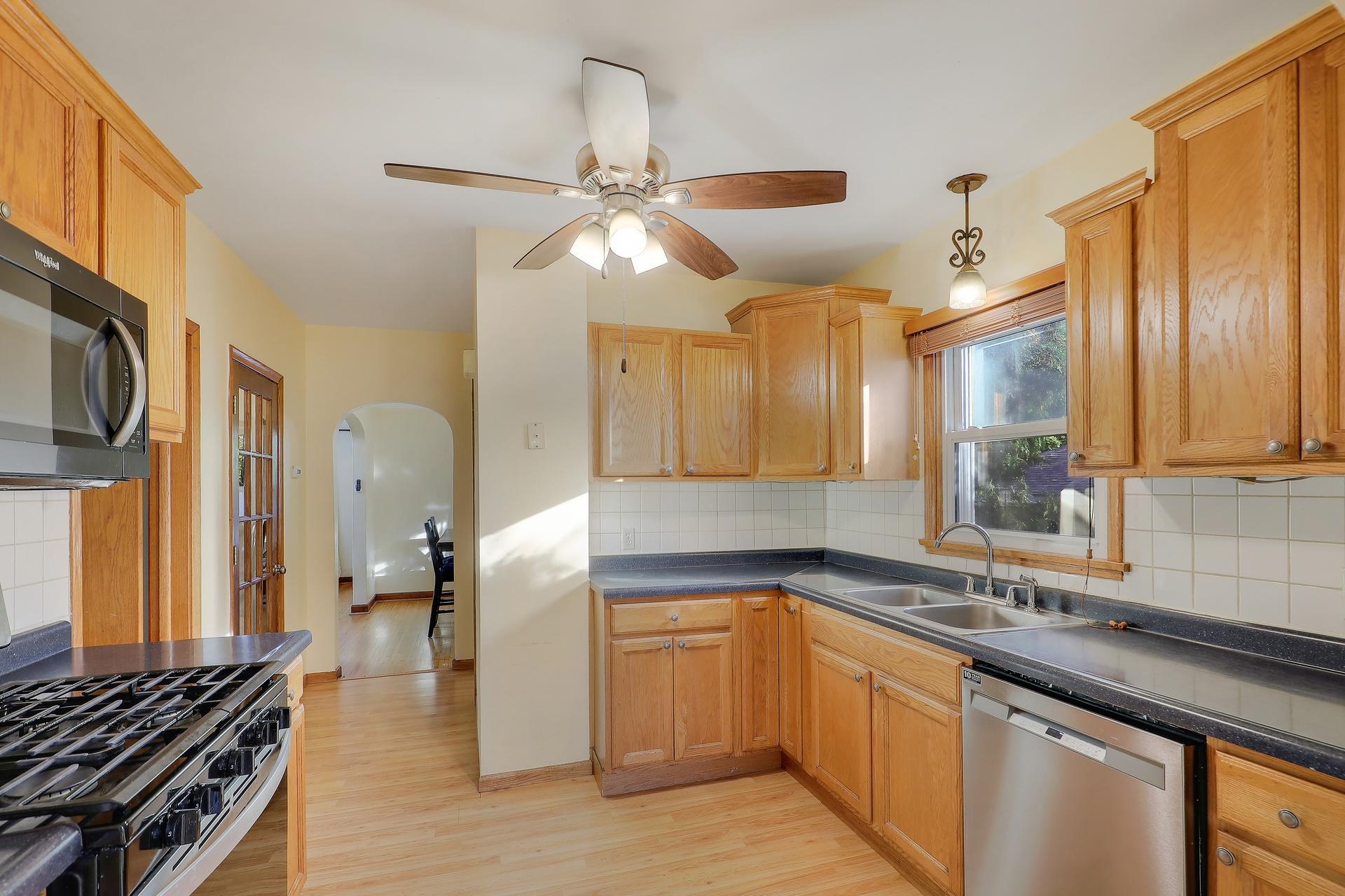 View of Residential at 1322 Reaney Avenue, Saint Paul MN 55106, Saint Paul (7 of 31) - Mike Wilen | Minnesota Team Real Estate