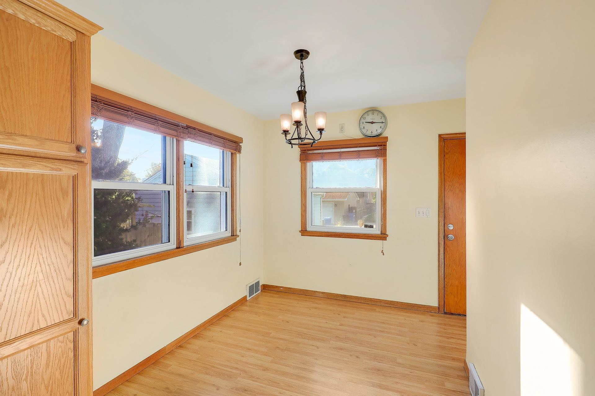 View of Residential at 1322 Reaney Avenue, Saint Paul MN 55106, Saint Paul (10 of 31) - Mike Wilen | Minnesota Team Real Estate