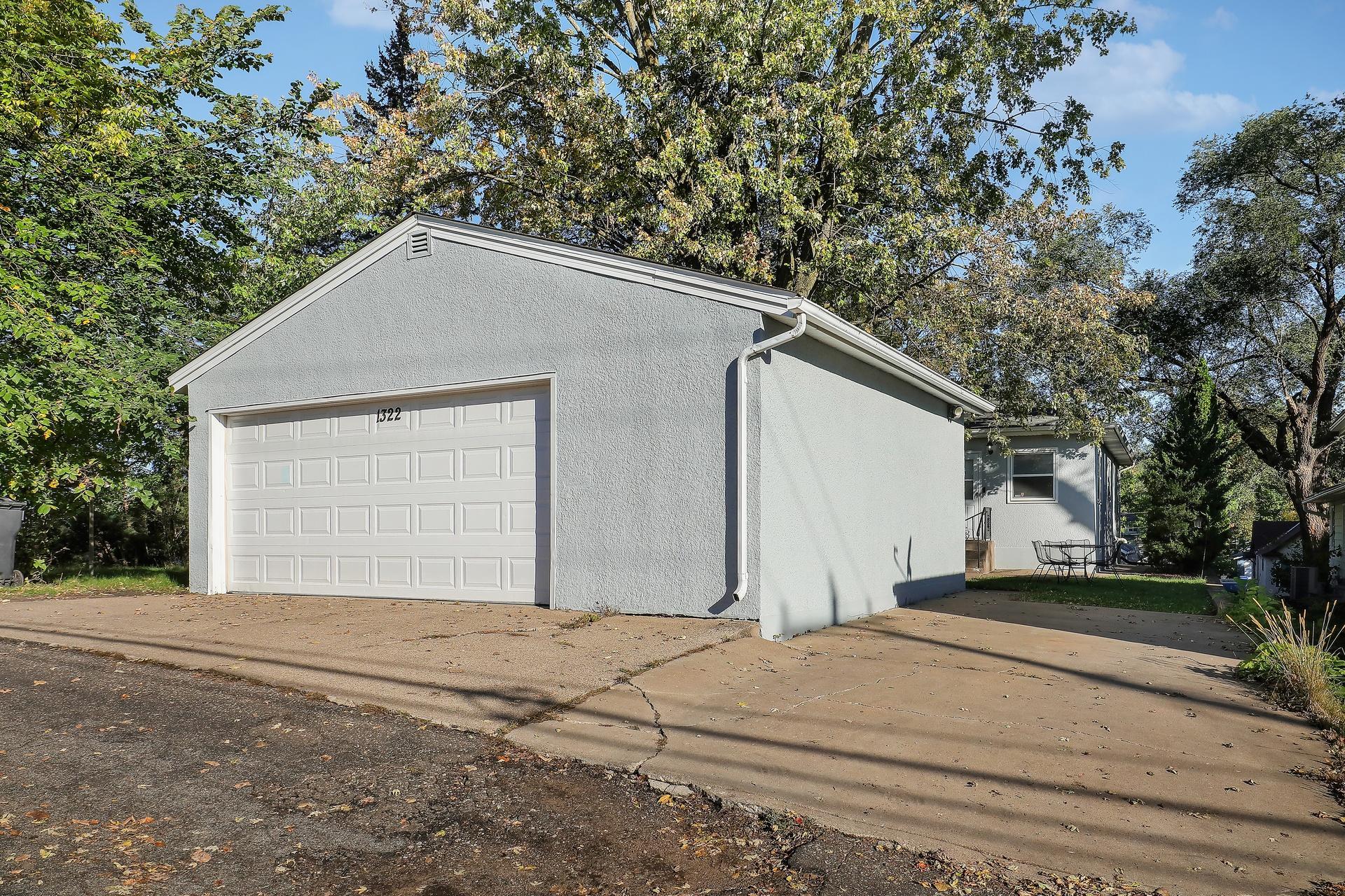 View of Residential at 1322 Reaney Avenue, Saint Paul MN 55106, Saint Paul (27 of 31) - Mike Wilen | Minnesota Team Real Estate