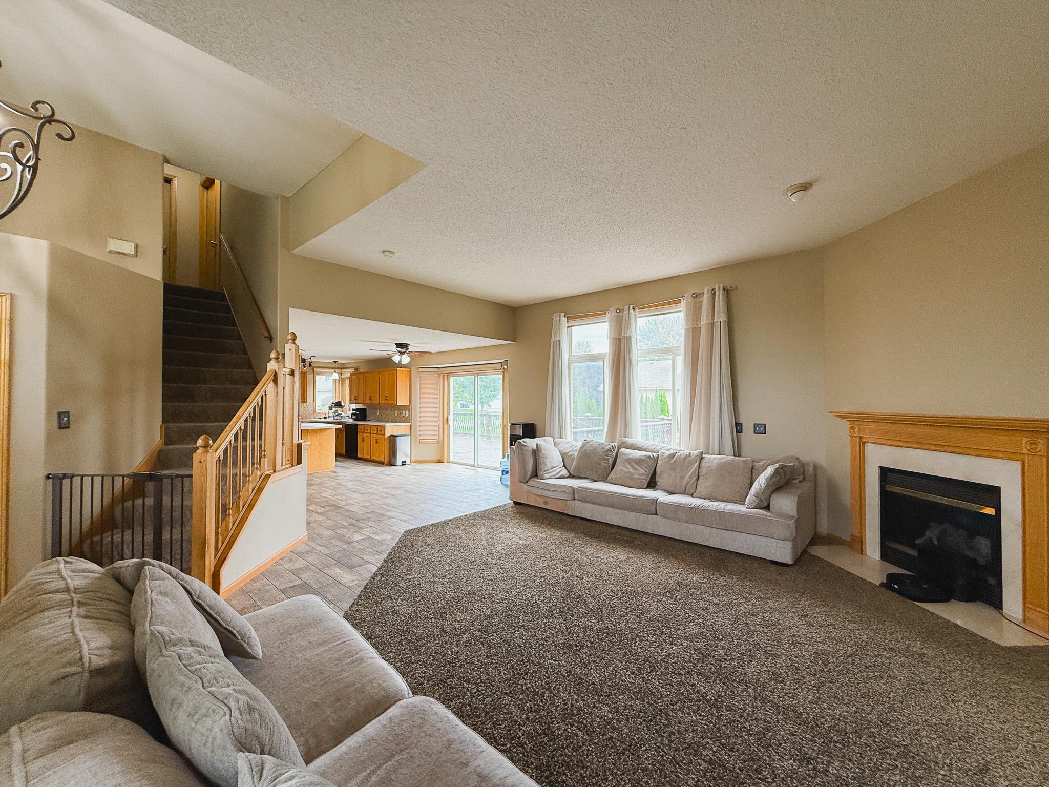 View of Residential at 8098 Padgett Avenue, Otsego MN 55330, Otsego (13 of 47) - Mike Wilen | Minnesota Team Real Estate