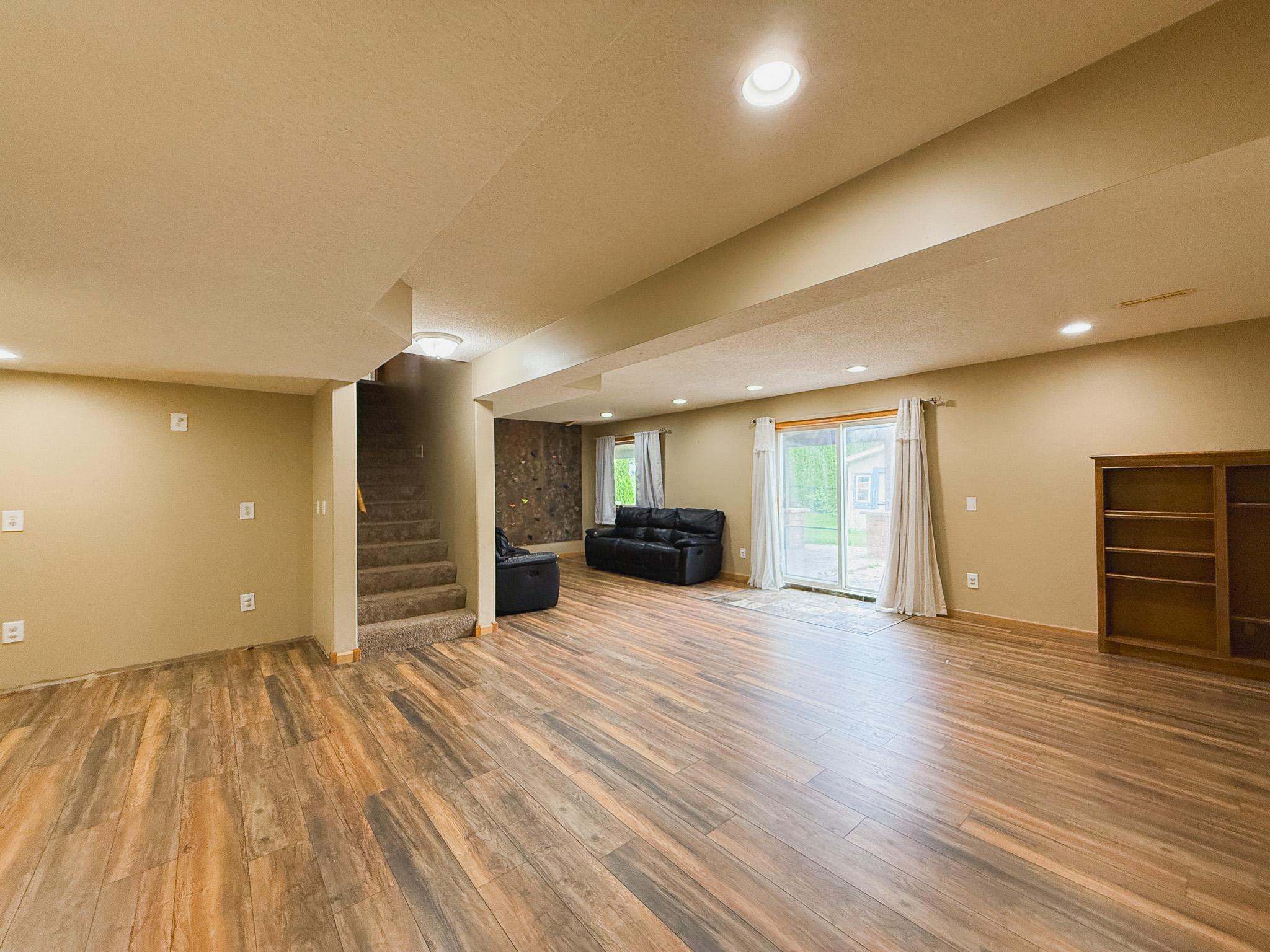 View of Residential at 8098 Padgett Avenue, Otsego MN 55330, Otsego (32 of 47) - Mike Wilen | Minnesota Team Real Estate