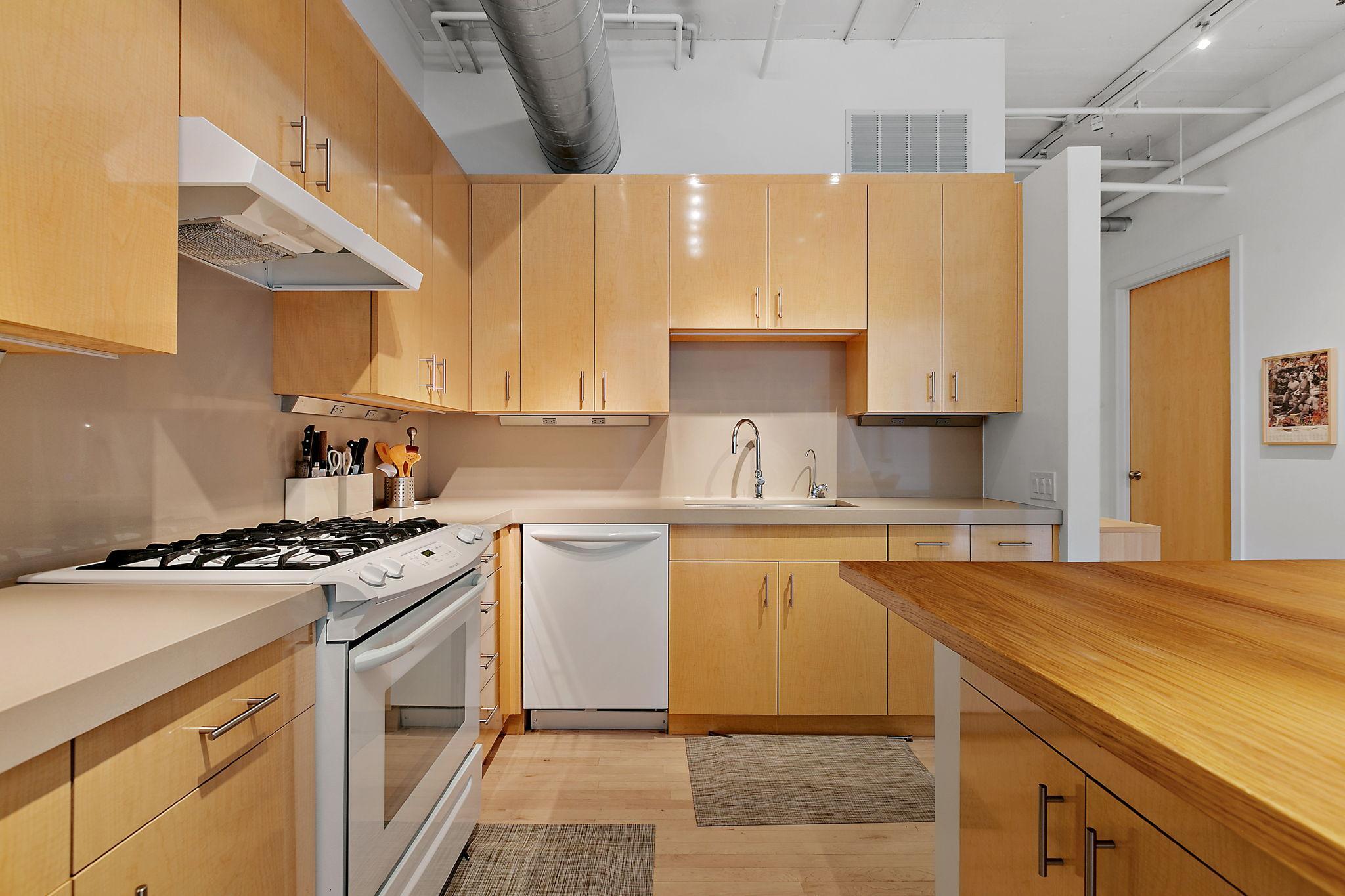 View of Residential at 290 Market Street #314, Minneapolis MN 55405, Minneapolis (7 of 40) - Mike Wilen | Minnesota Team Real Estate